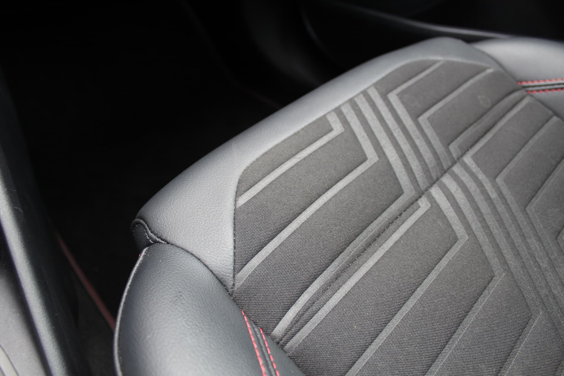 Ford Puma 1.0 EcoBoost 155PK Hybrid ST-Line X thumbnail 16