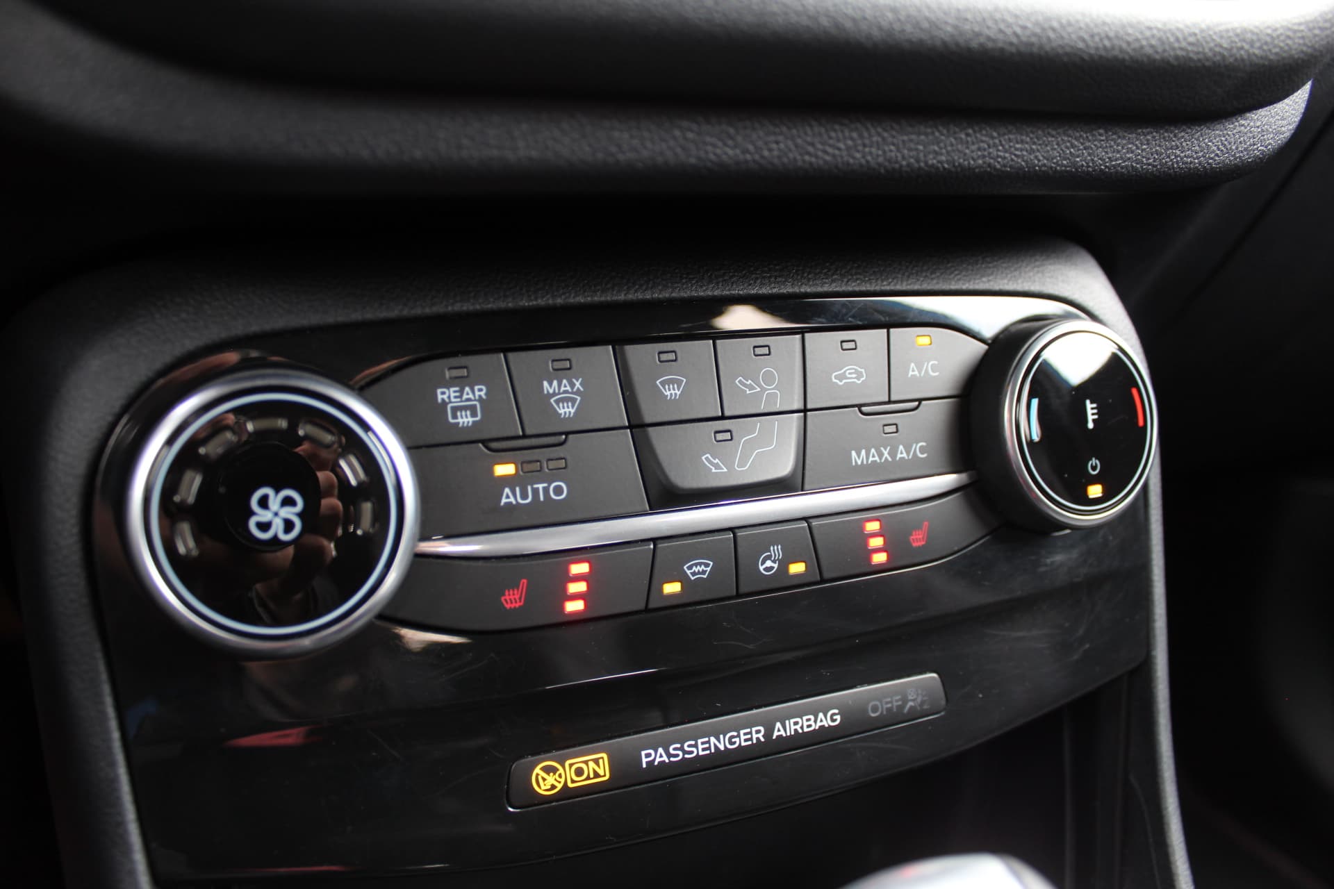 Ford Puma 1.0 EcoBoost 155PK Hybrid ST-Line X thumbnail 23