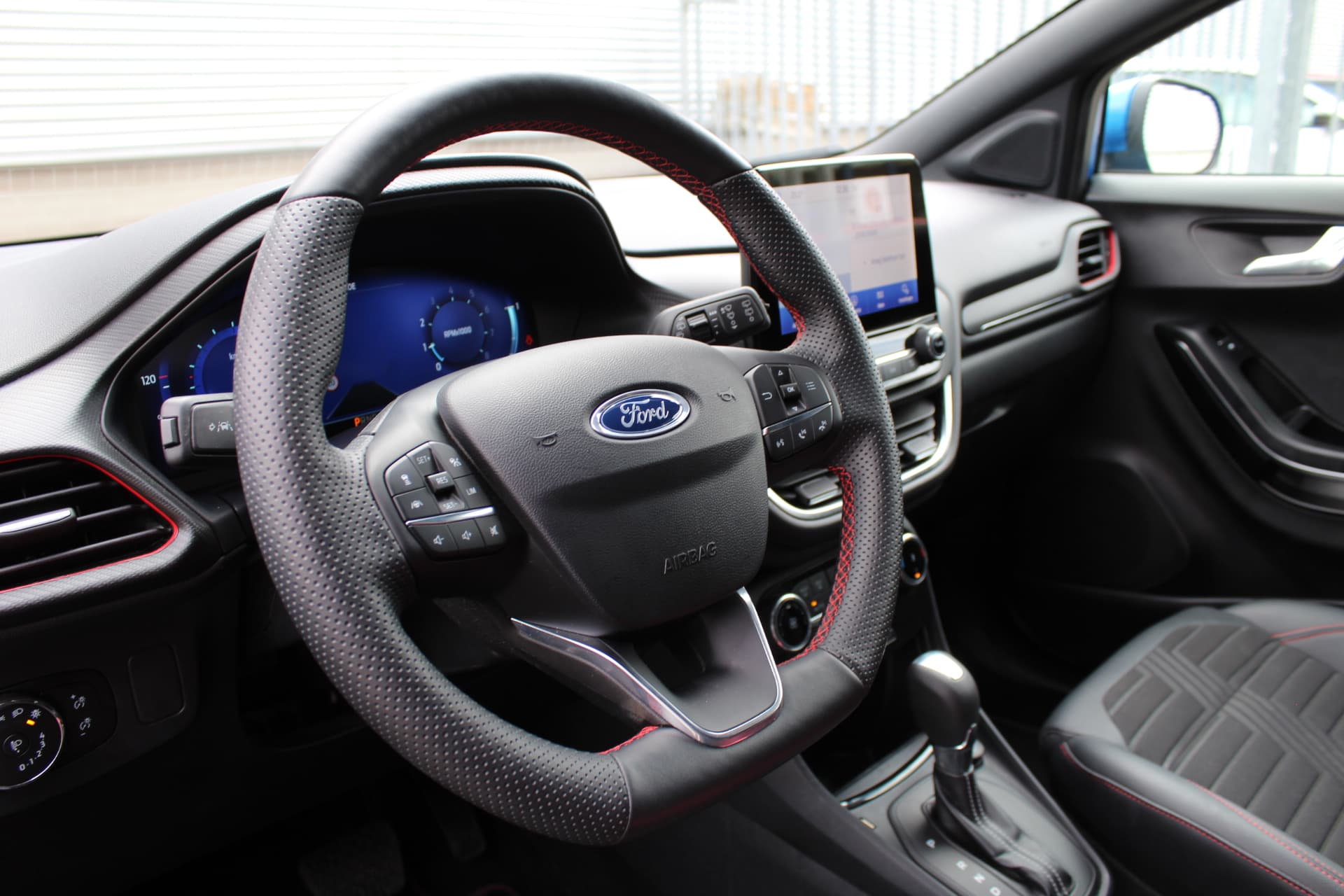 Ford Puma 1.0 EcoBoost 155PK Hybrid ST-Line X thumbnail 4