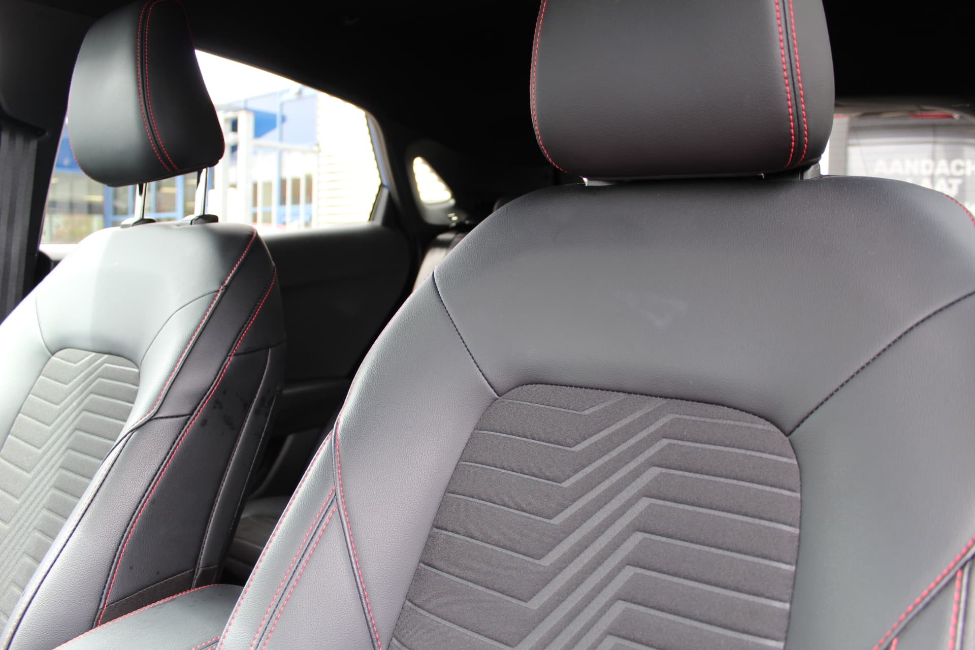 Ford Puma 1.0 EcoBoost 155PK Hybrid ST-Line X thumbnail 8