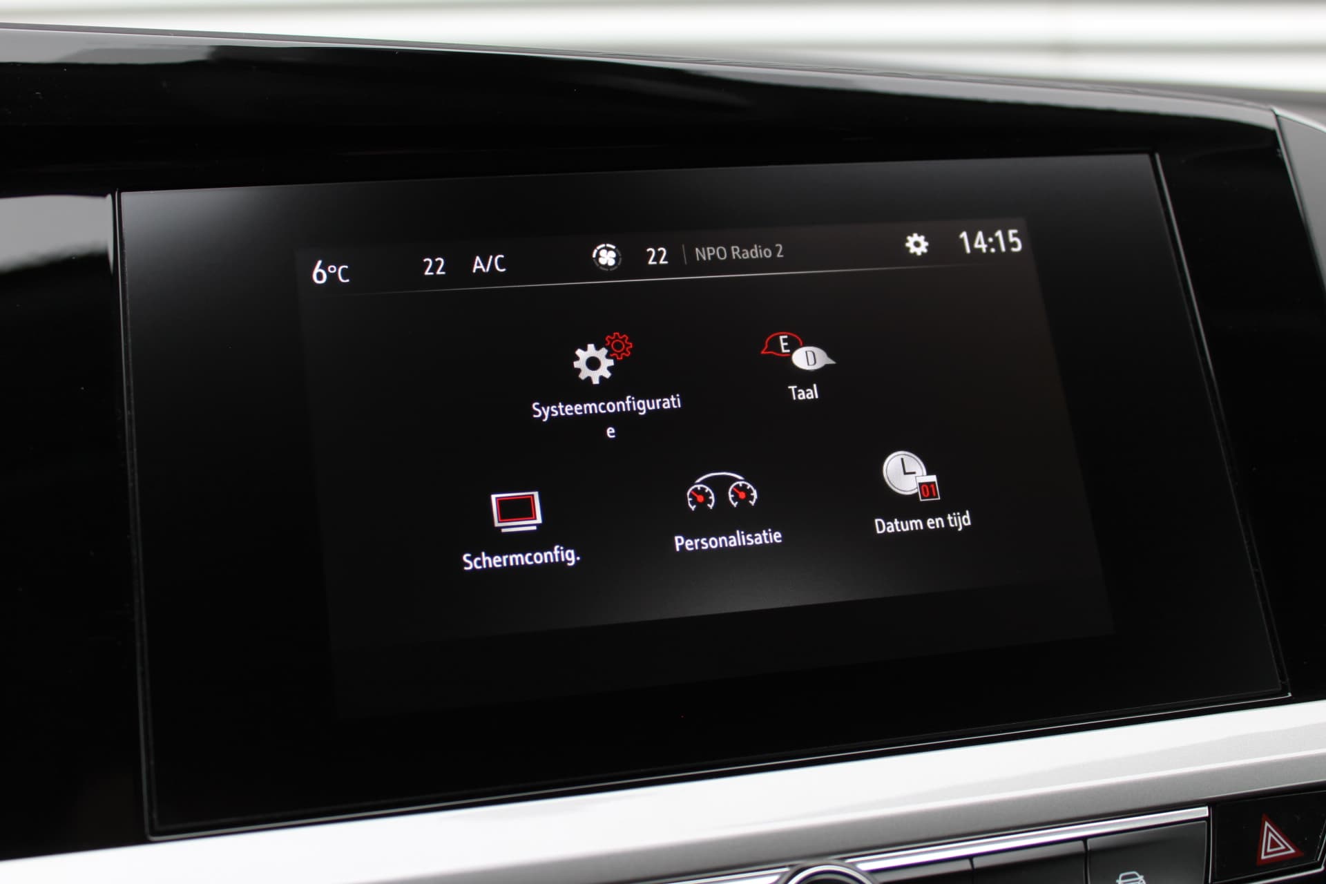 Opel Grandland 1.2T 130PK thumbnail 16