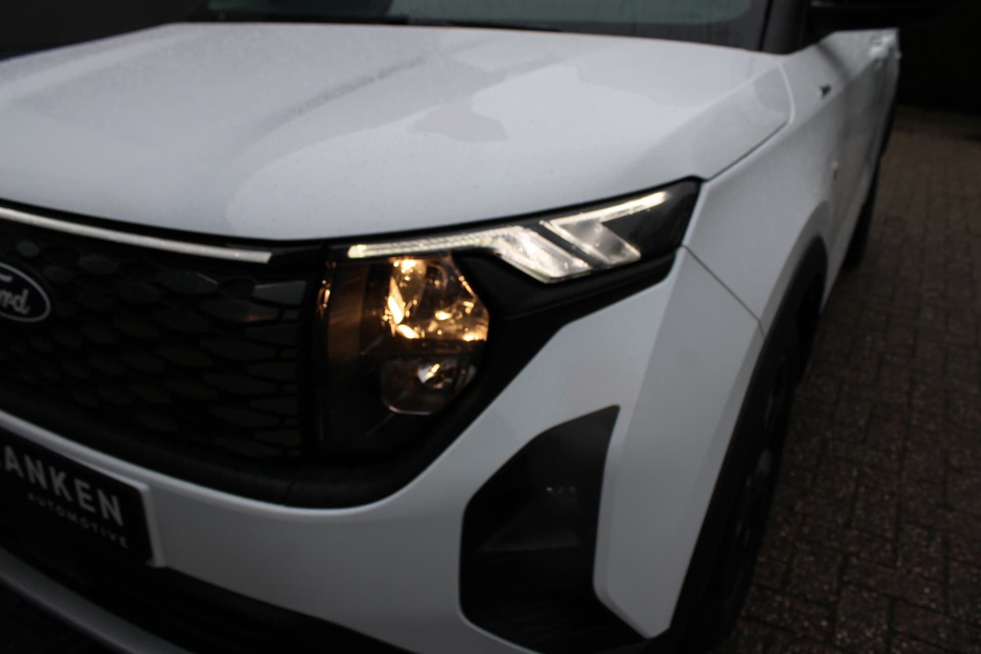 Ford Tourneo Courier Active BEV 43kWh 5P thumbnail 17