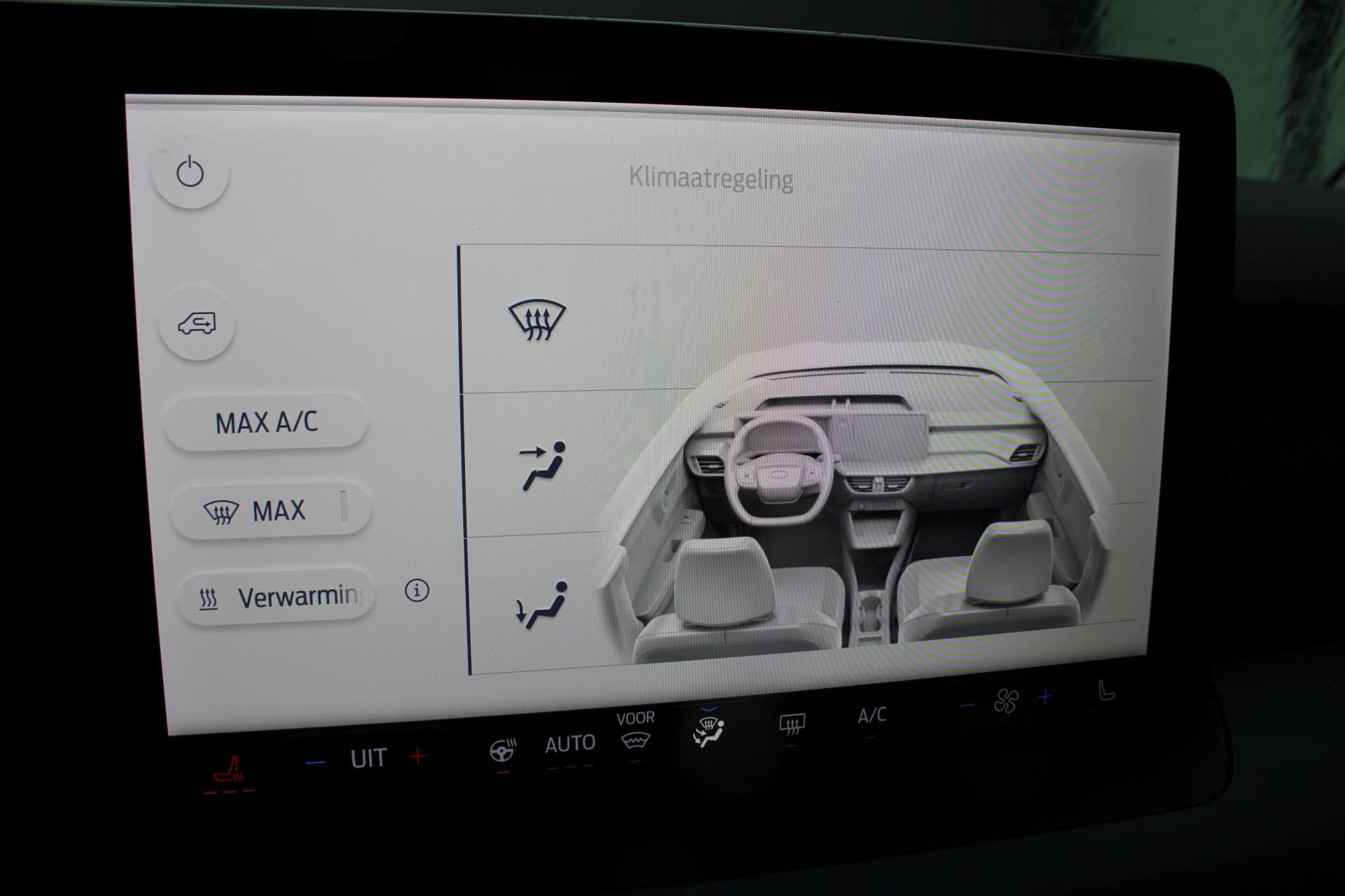 Ford Tourneo Courier Active BEV 43kWh 5P thumbnail 25