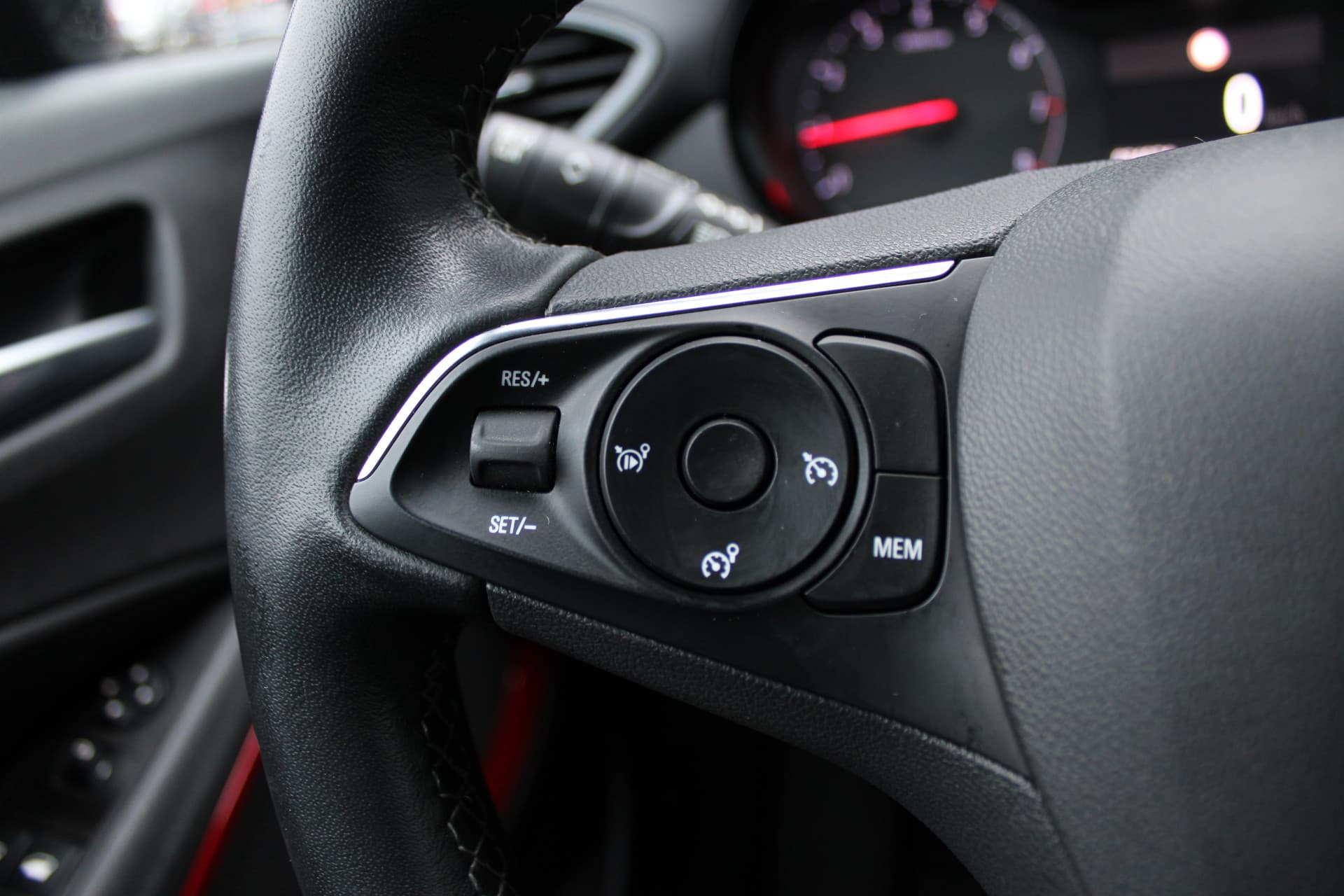 Opel Crossland 1.2 Turbo GS Line thumbnail 8