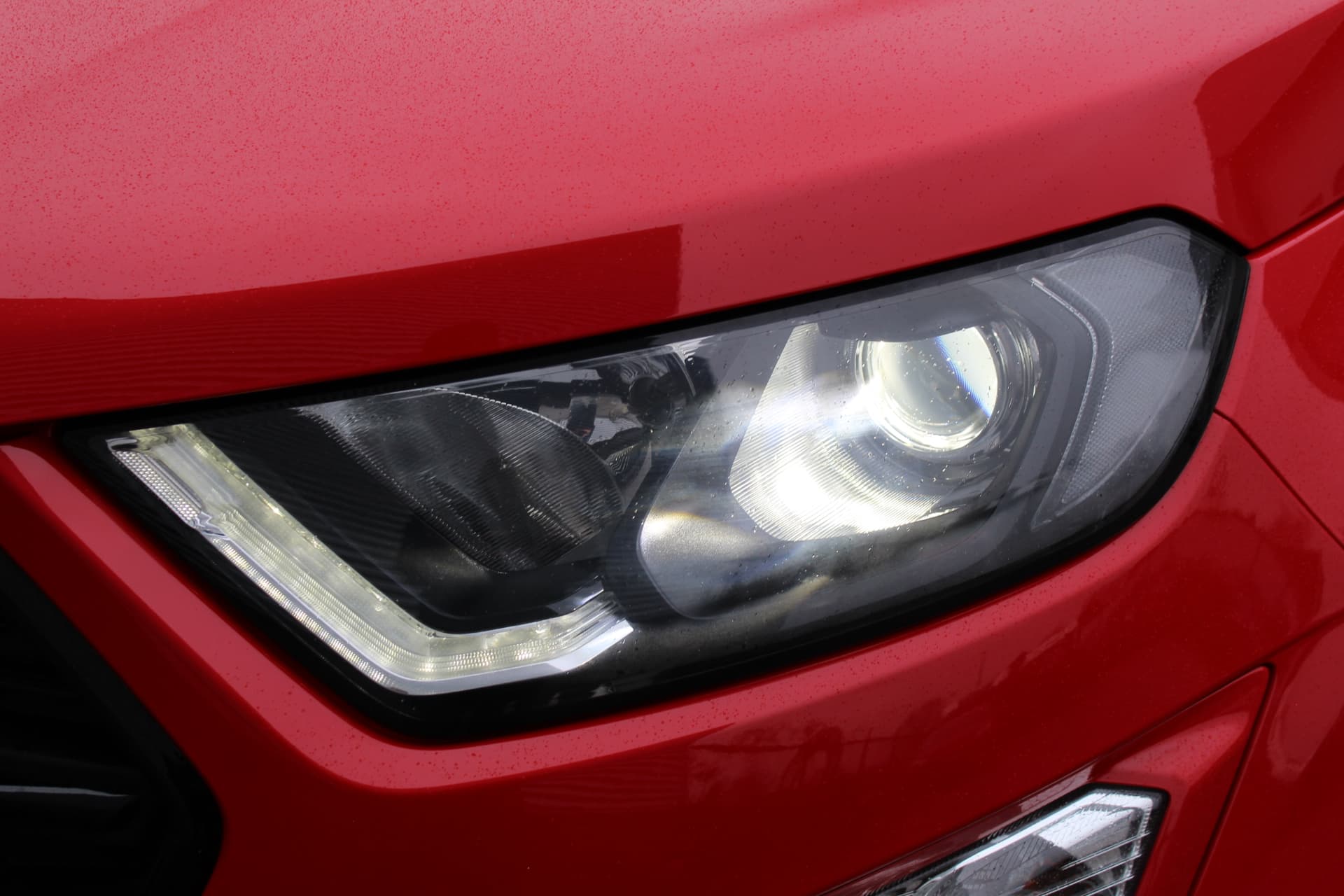 Ford EcoSport 1.0 EcoBoost 125PK ST-Line thumbnail 24