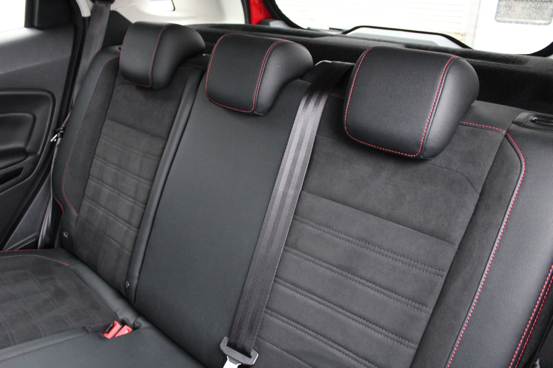 Ford EcoSport 1.0 EcoBoost 125PK ST-Line thumbnail 41