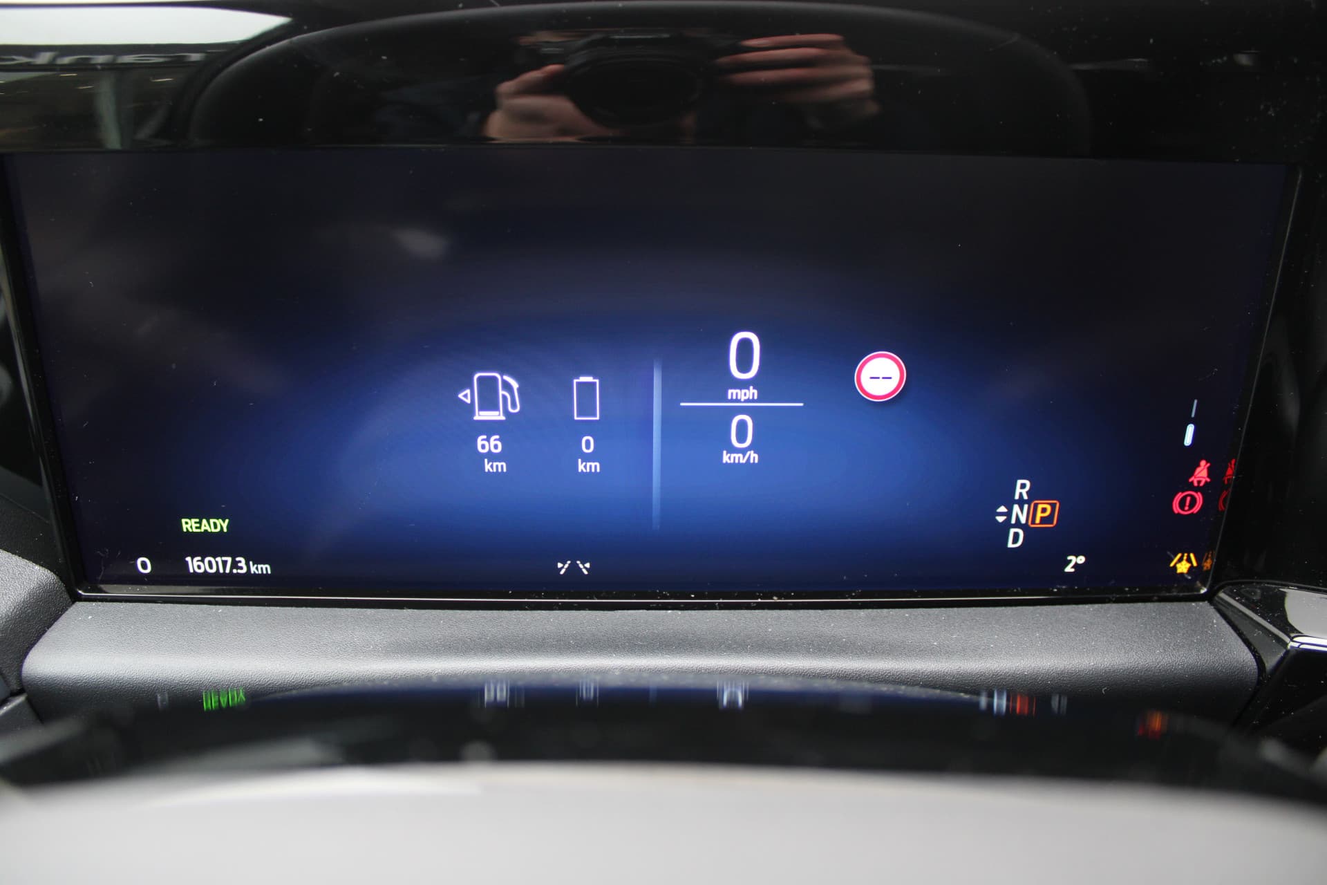 Ford Tourneo Custom PHEV L1H1 Active X thumbnail 9