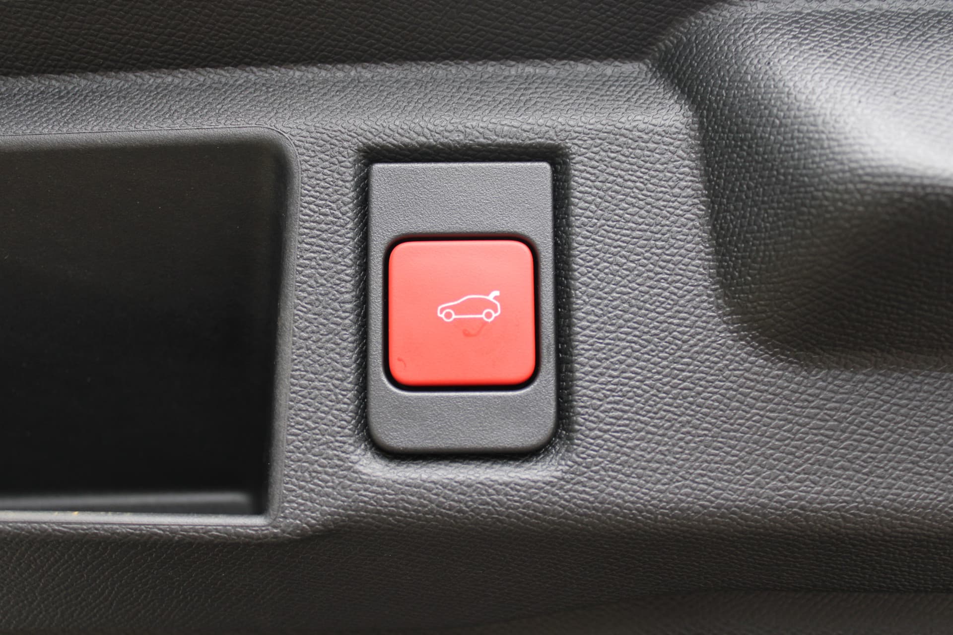 Opel Grandland 1.6 Turbo Plug-in-Hybrid Ultimate thumbnail 38