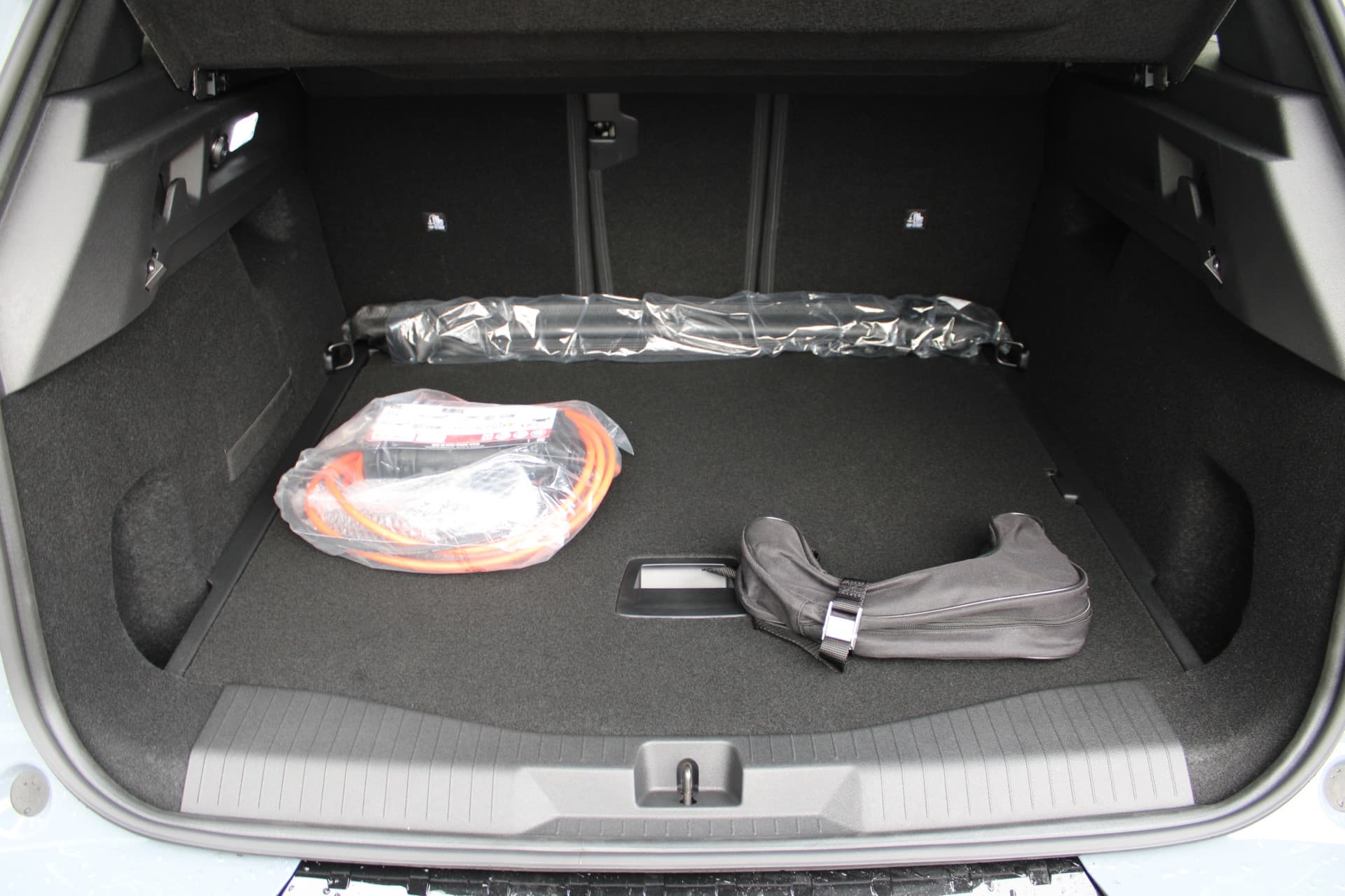 Opel Grandland 1.6 Turbo Plug-in-Hybrid Ultimate thumbnail 40