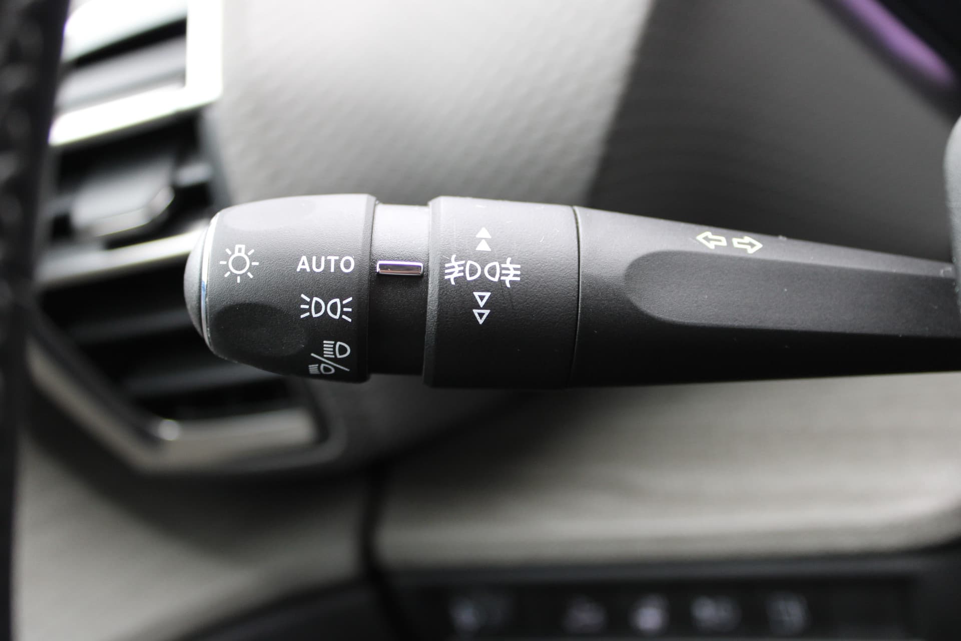 Citroën C5 X 1.6 Plug-in Hybrid 225 Shine thumbnail 35