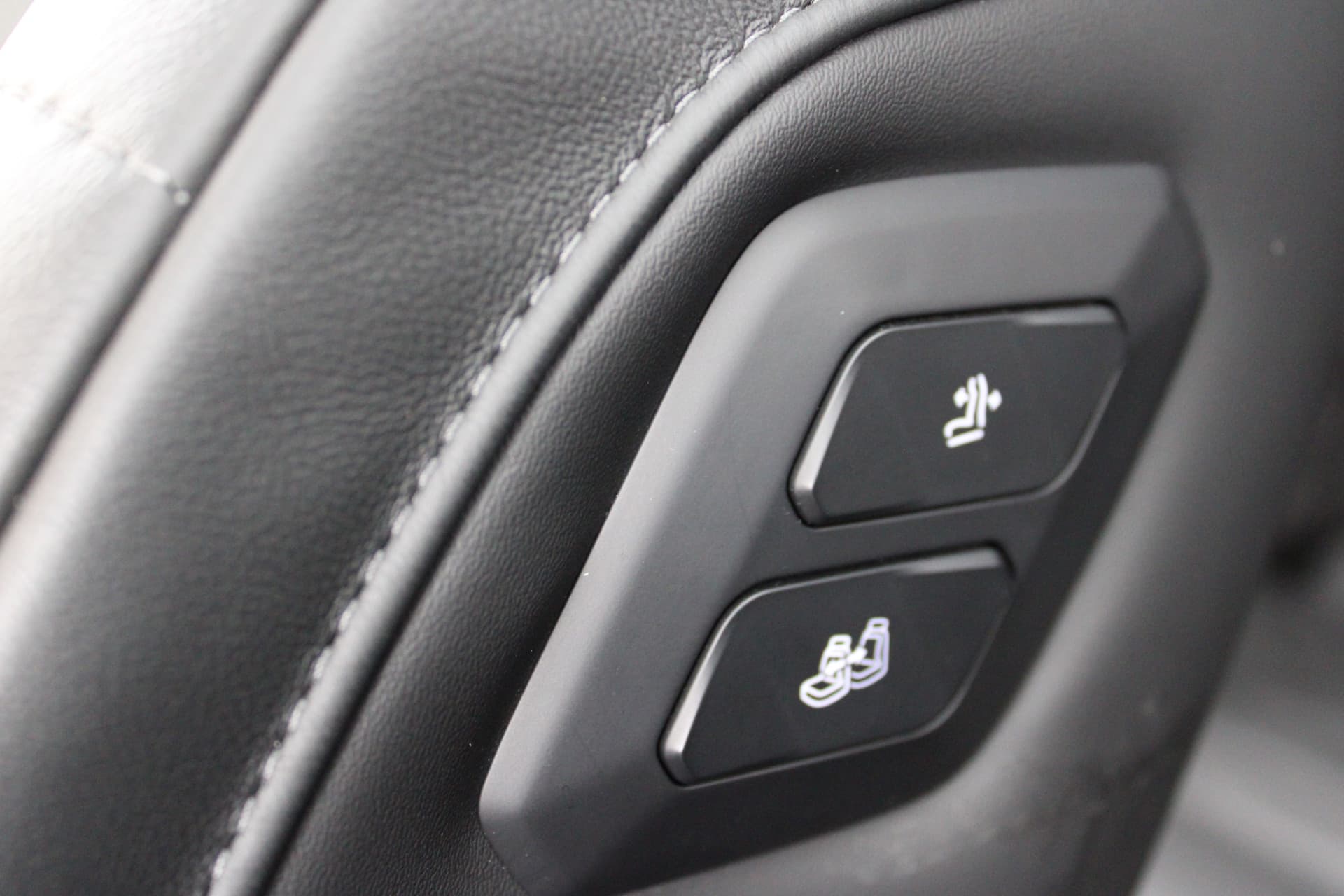 Citroën C5 X 1.6 Plug-in Hybrid 225 Shine thumbnail 38