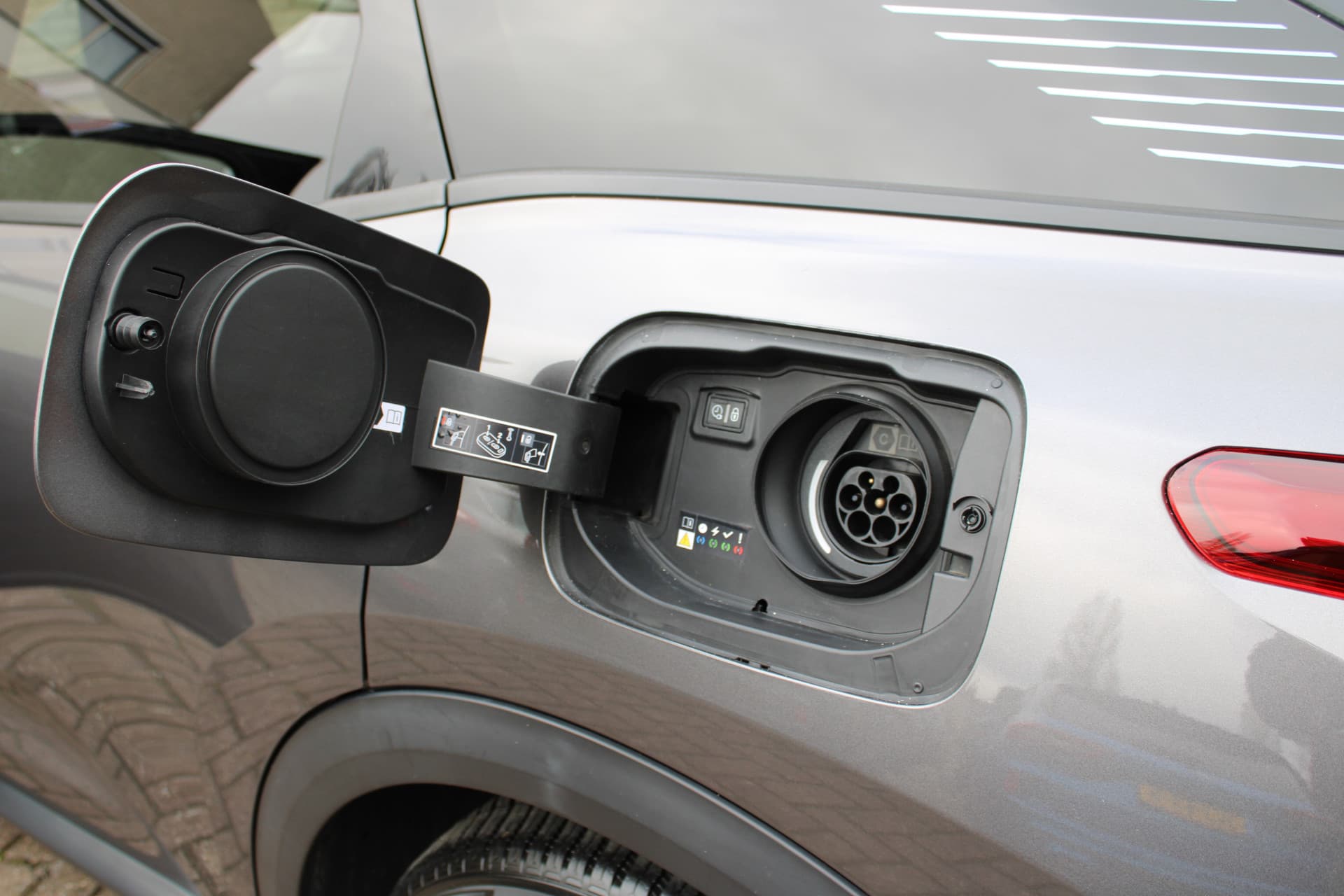 Citroën C5 X 1.6 Plug-in Hybrid 225 Shine thumbnail 51