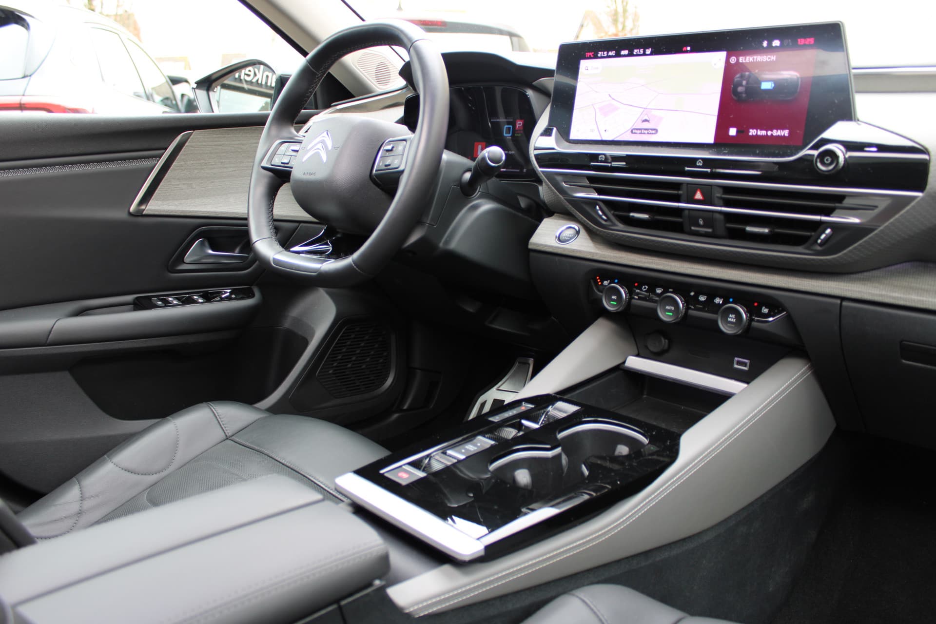 Citroën C5 X 1.6 Plug-in Hybrid 225 Shine thumbnail 6