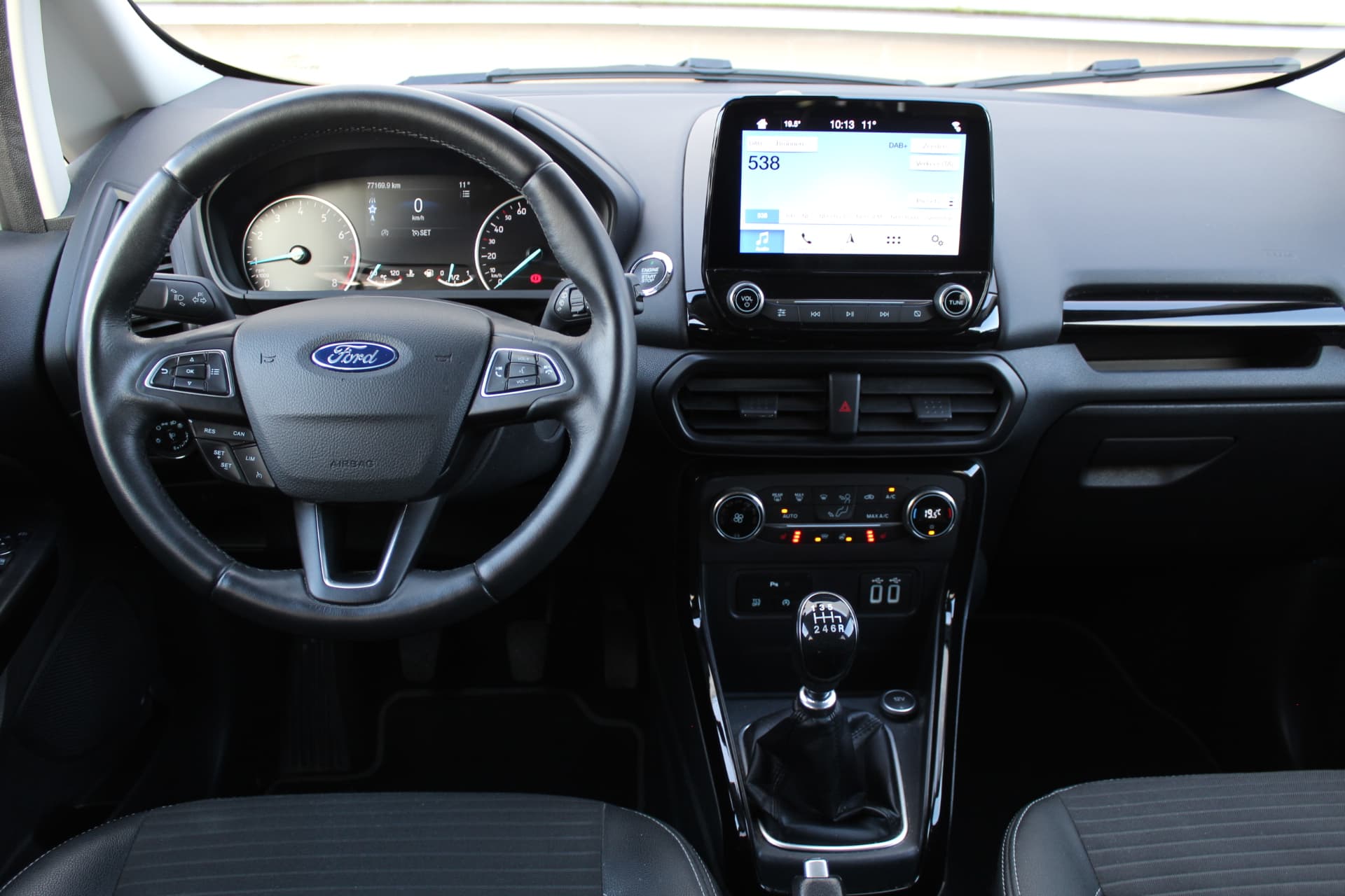 Ford EcoSport 1.0 EcoBoost Titanium thumbnail 5