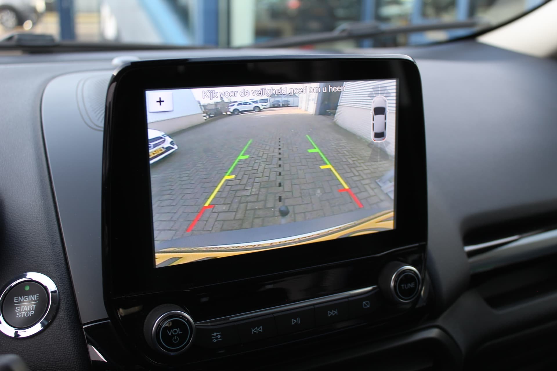 Ford EcoSport 1.0 EcoBoost Titanium thumbnail 9