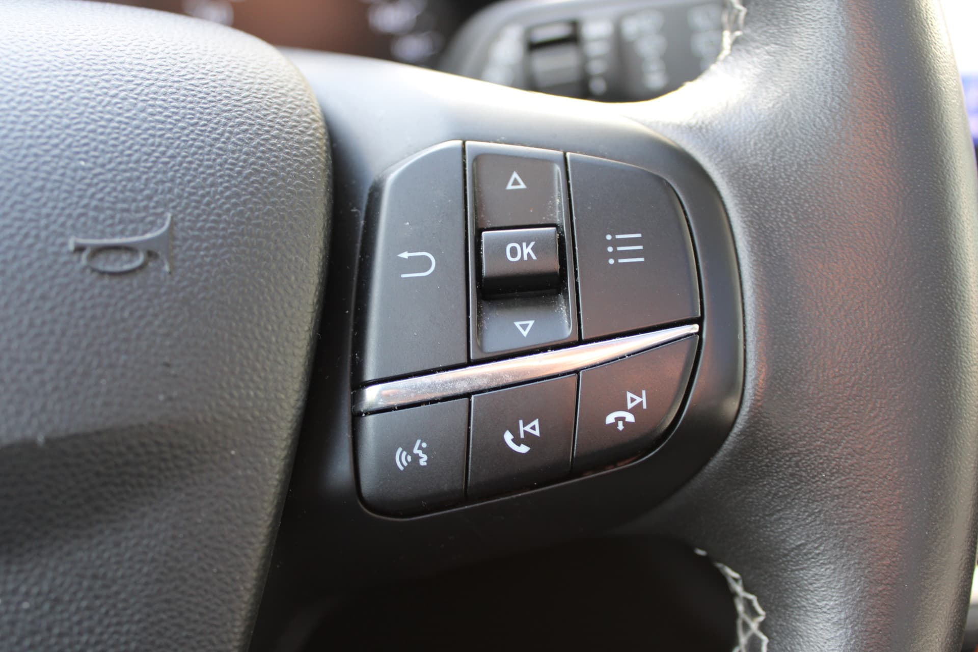 Ford Fiesta 1.0 EcoBoost 125PK Vignale thumbnail 10