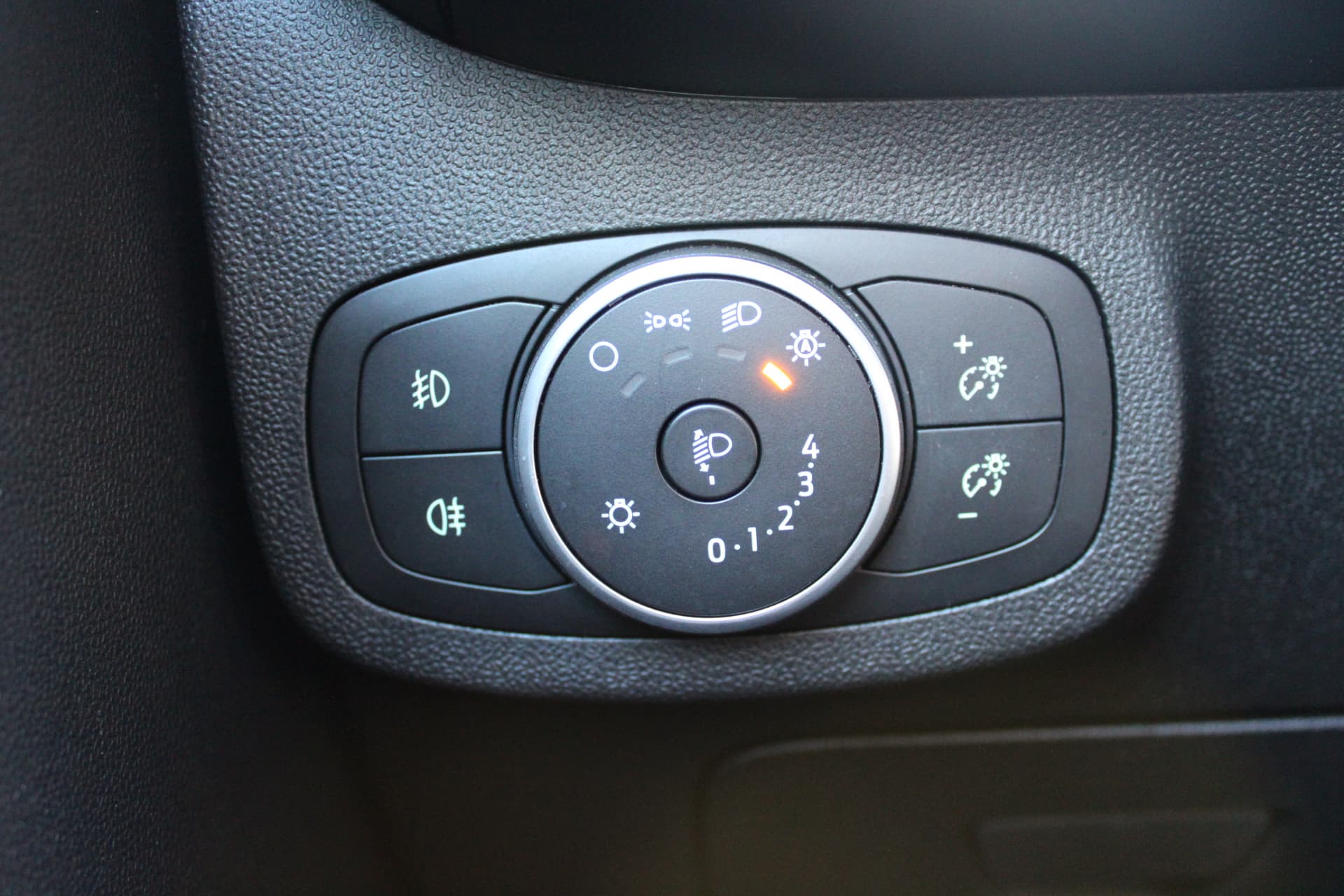 Ford Fiesta 1.0 EcoBoost 125PK Vignale thumbnail 13