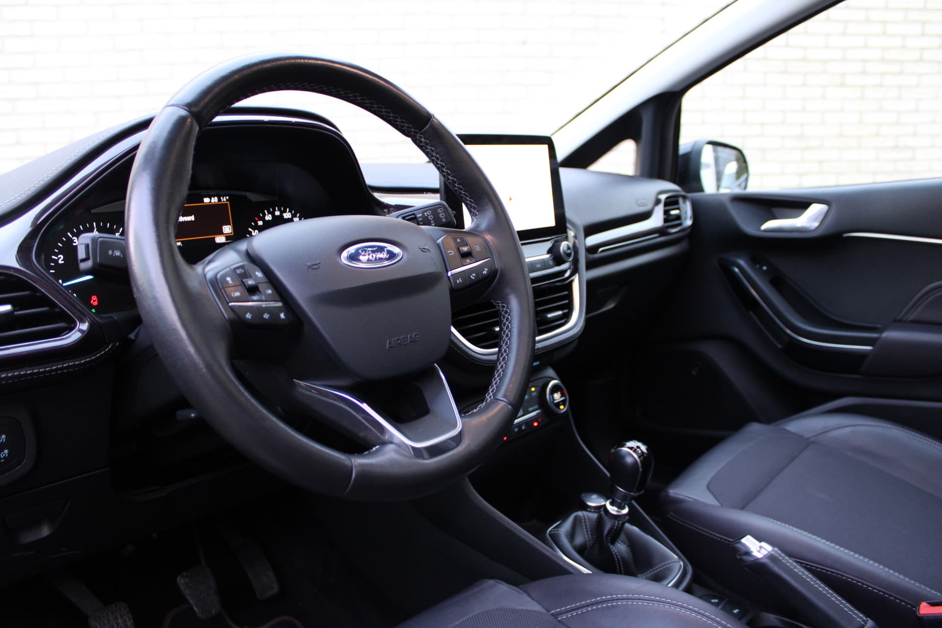 Ford Fiesta 1.0 EcoBoost 125PK Vignale thumbnail 4