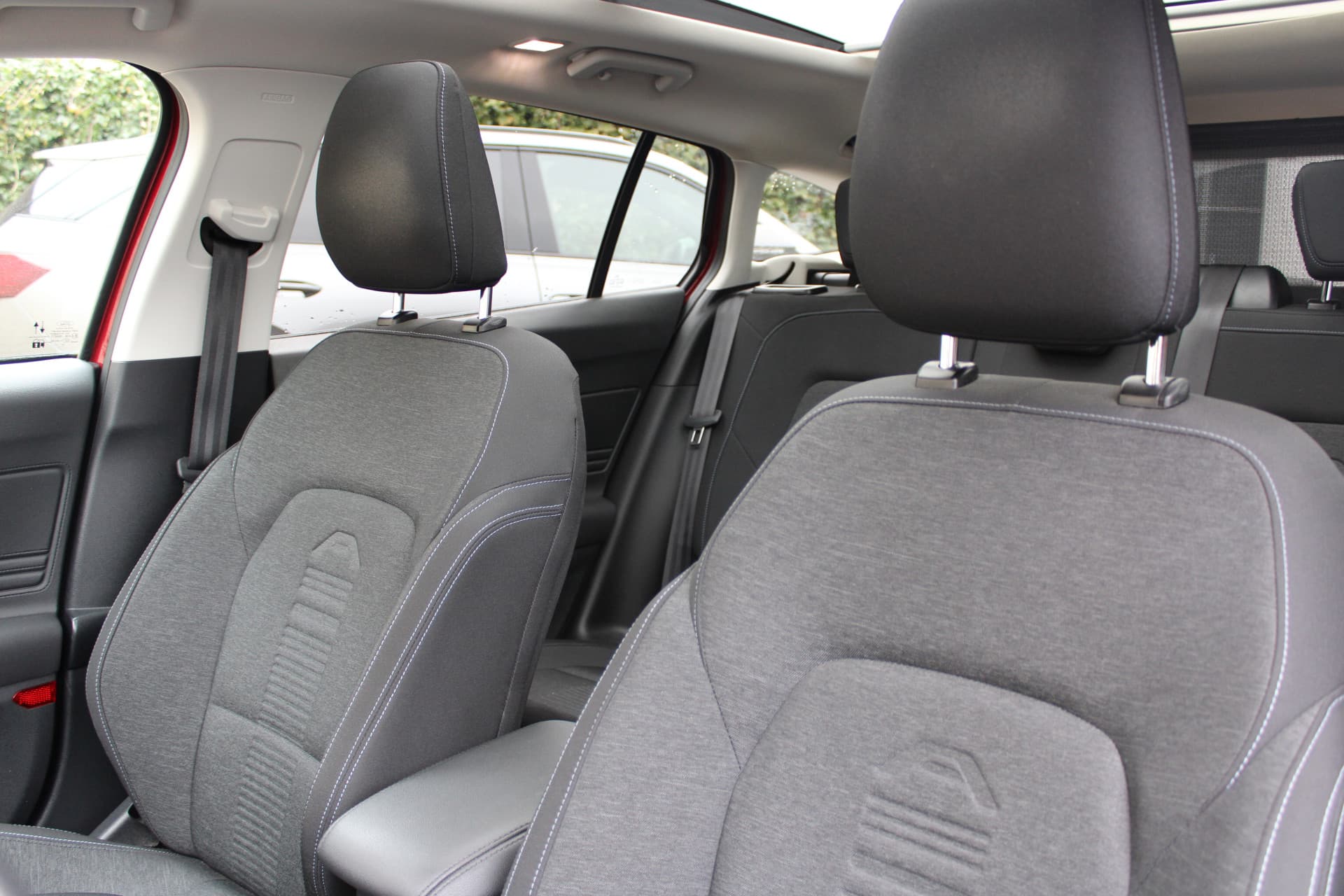 Ford FOCUS Wagon 1.0 EcoBoost Active Business thumbnail 26