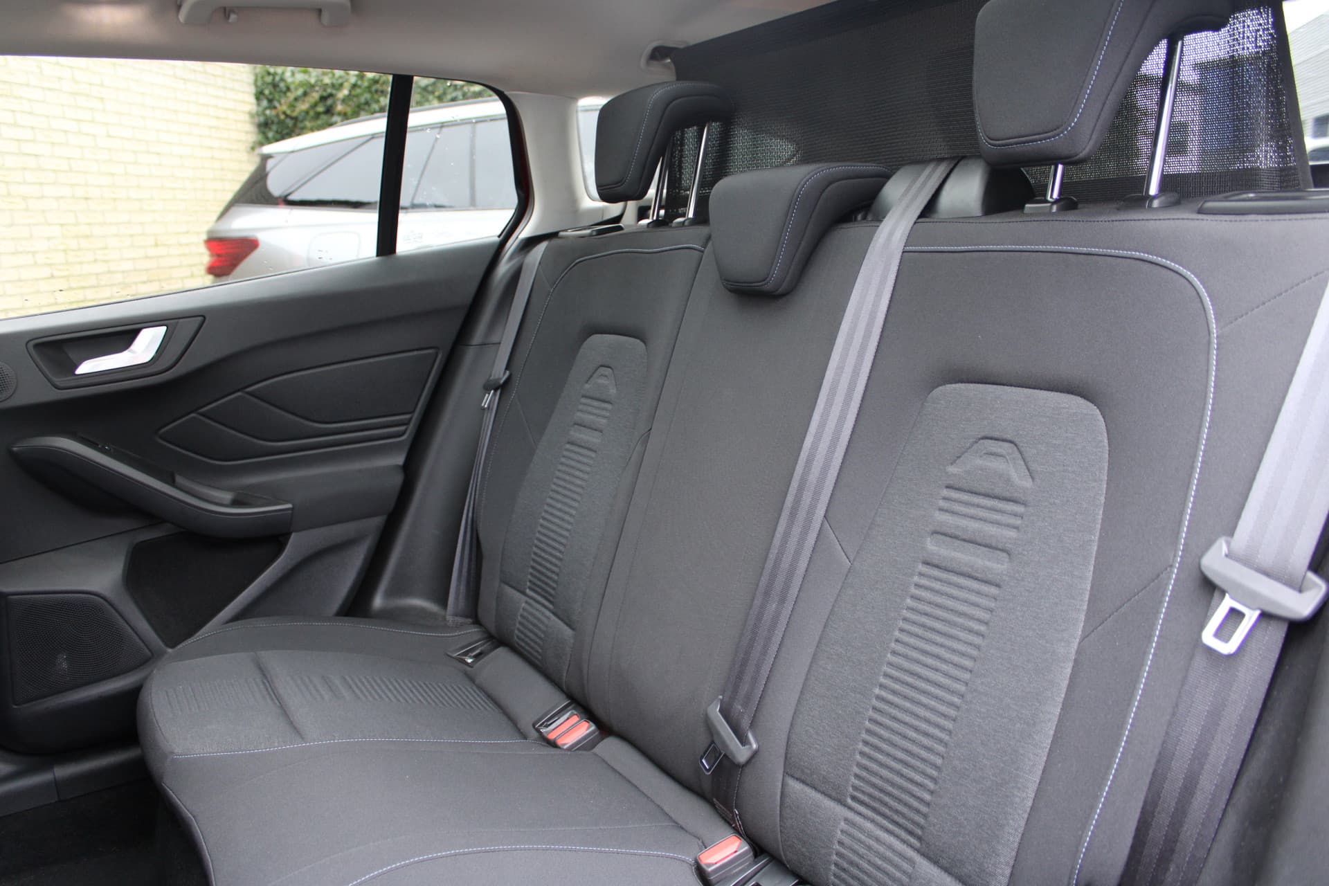 Ford FOCUS Wagon 1.0 EcoBoost Active Business thumbnail 42