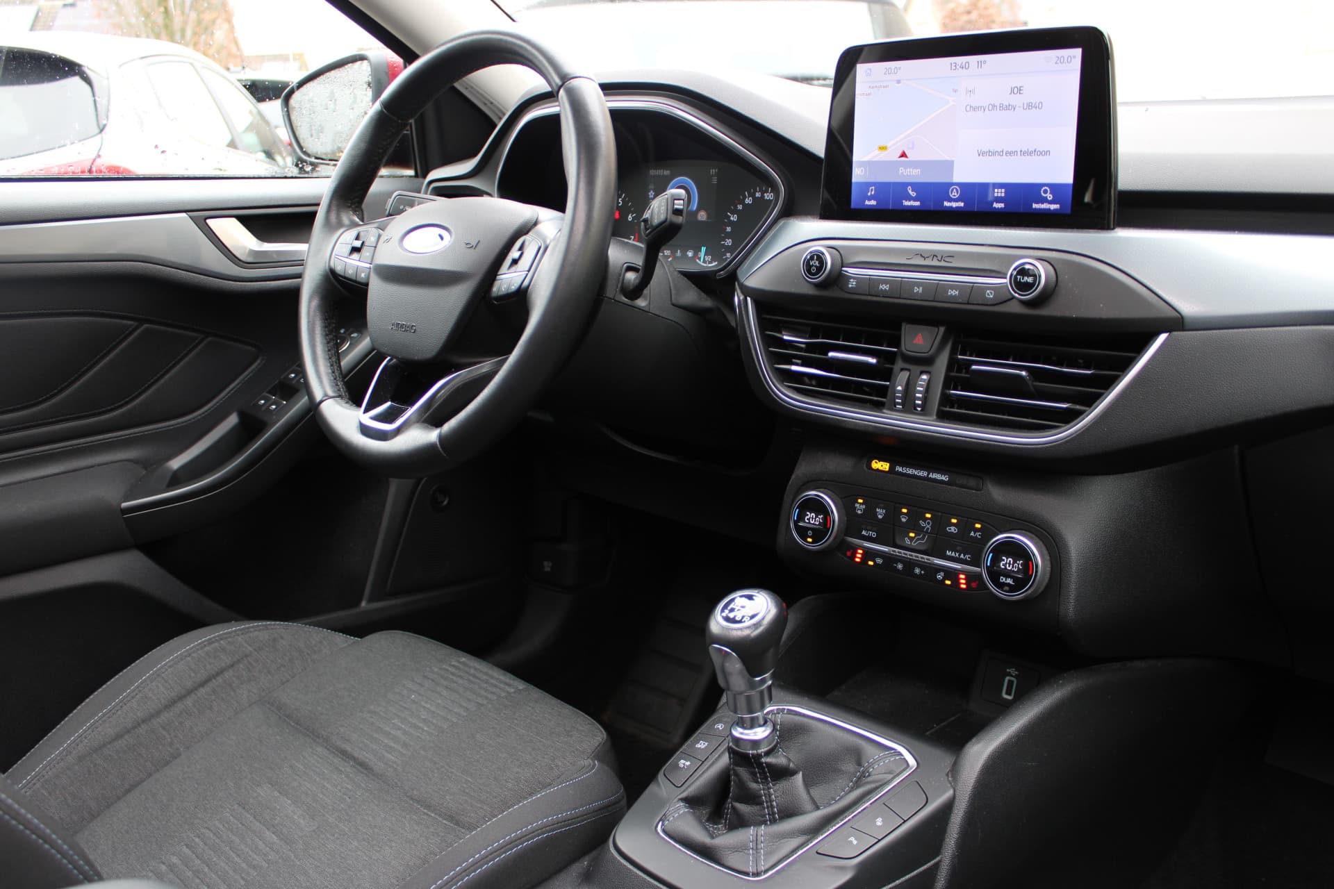 Ford FOCUS Wagon 1.0 EcoBoost Active Business thumbnail 6