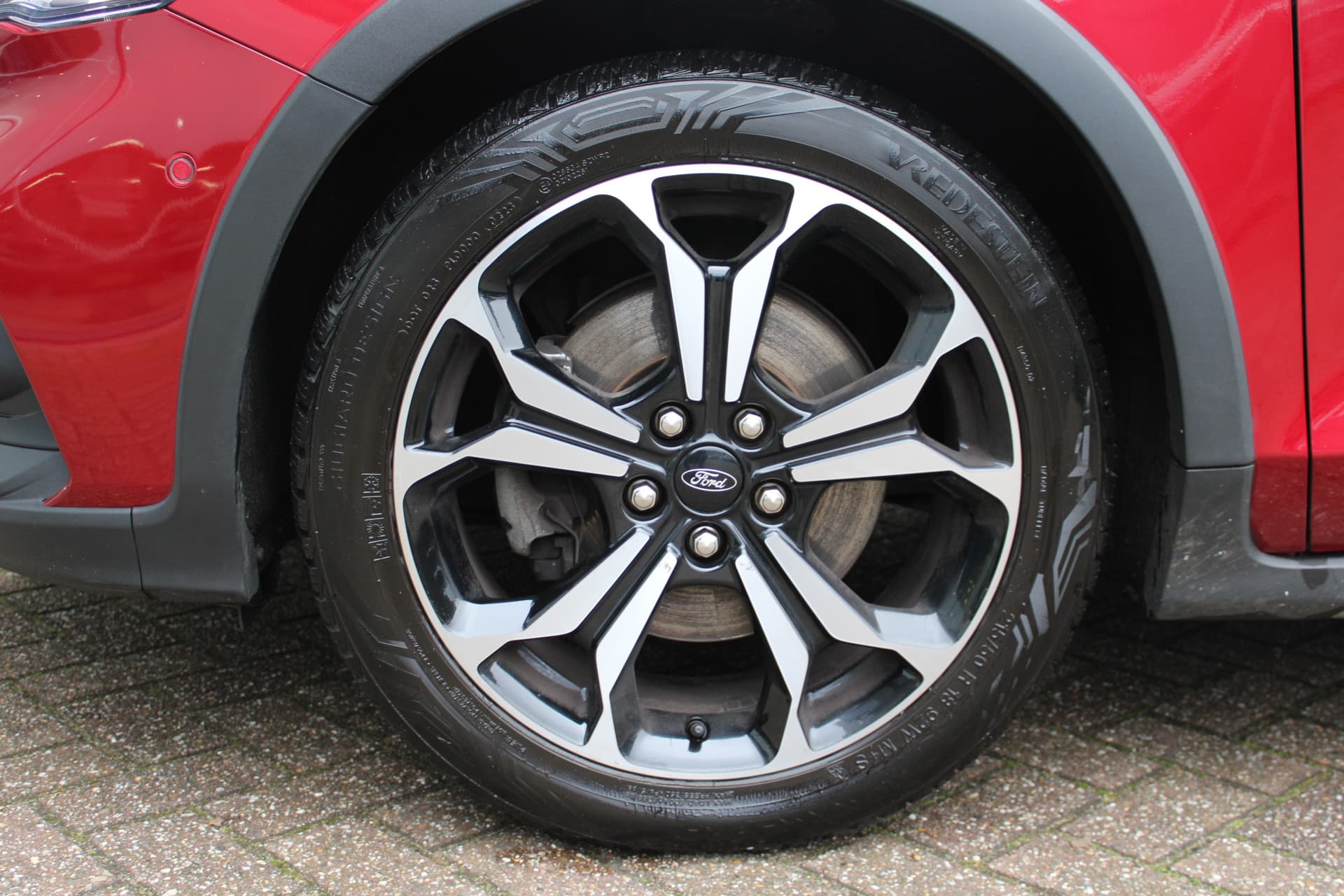 Ford FOCUS Wagon 1.0 EcoBoost Active Business thumbnail 7