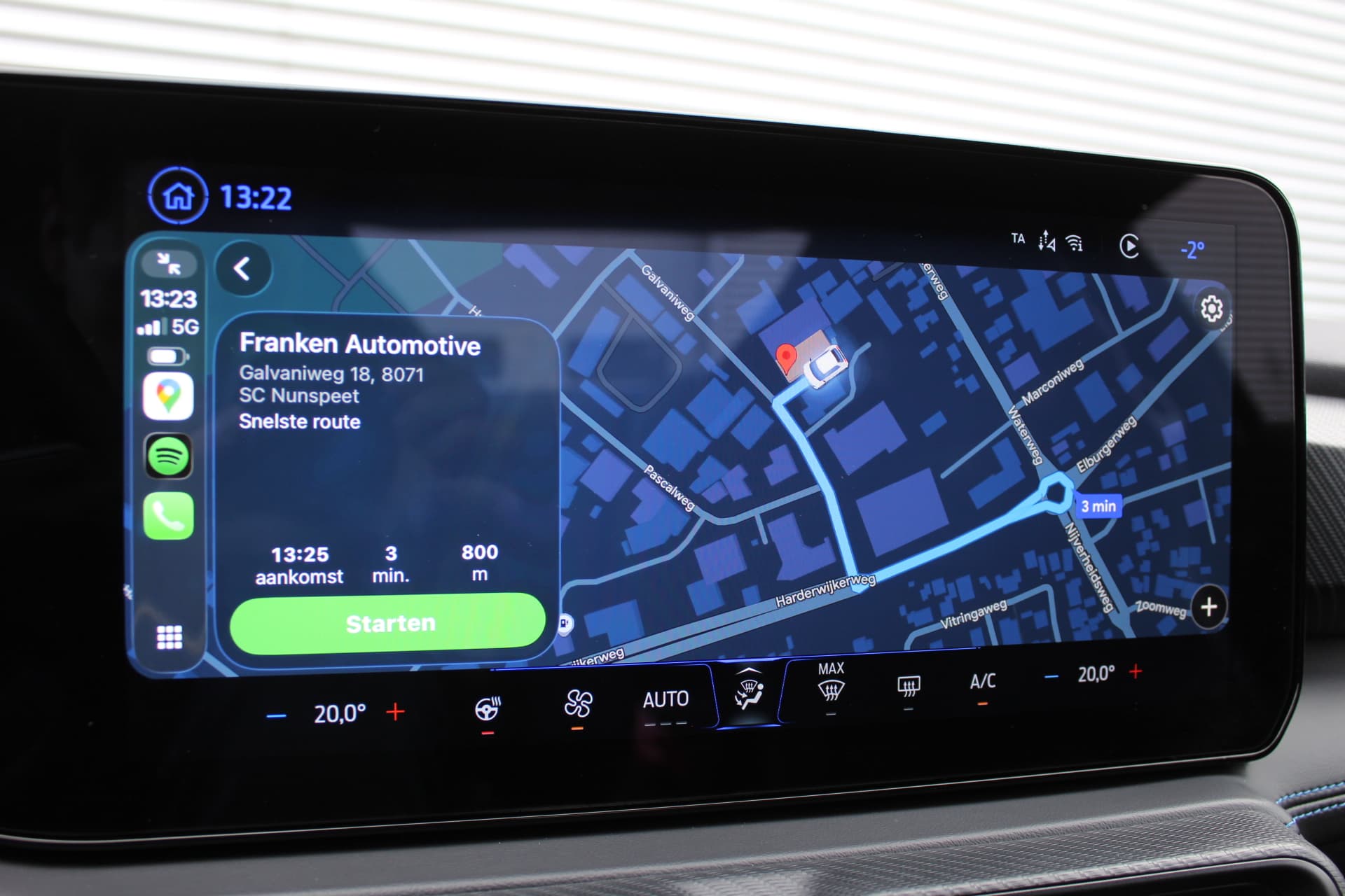 Ford Mustang Fastback 5.0 V8 Dark Horse thumbnail 34