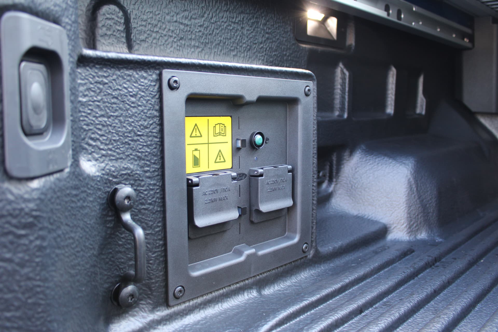 Ford Ranger 2.3 Double Cab PHEV Wildtrak thumbnail 16