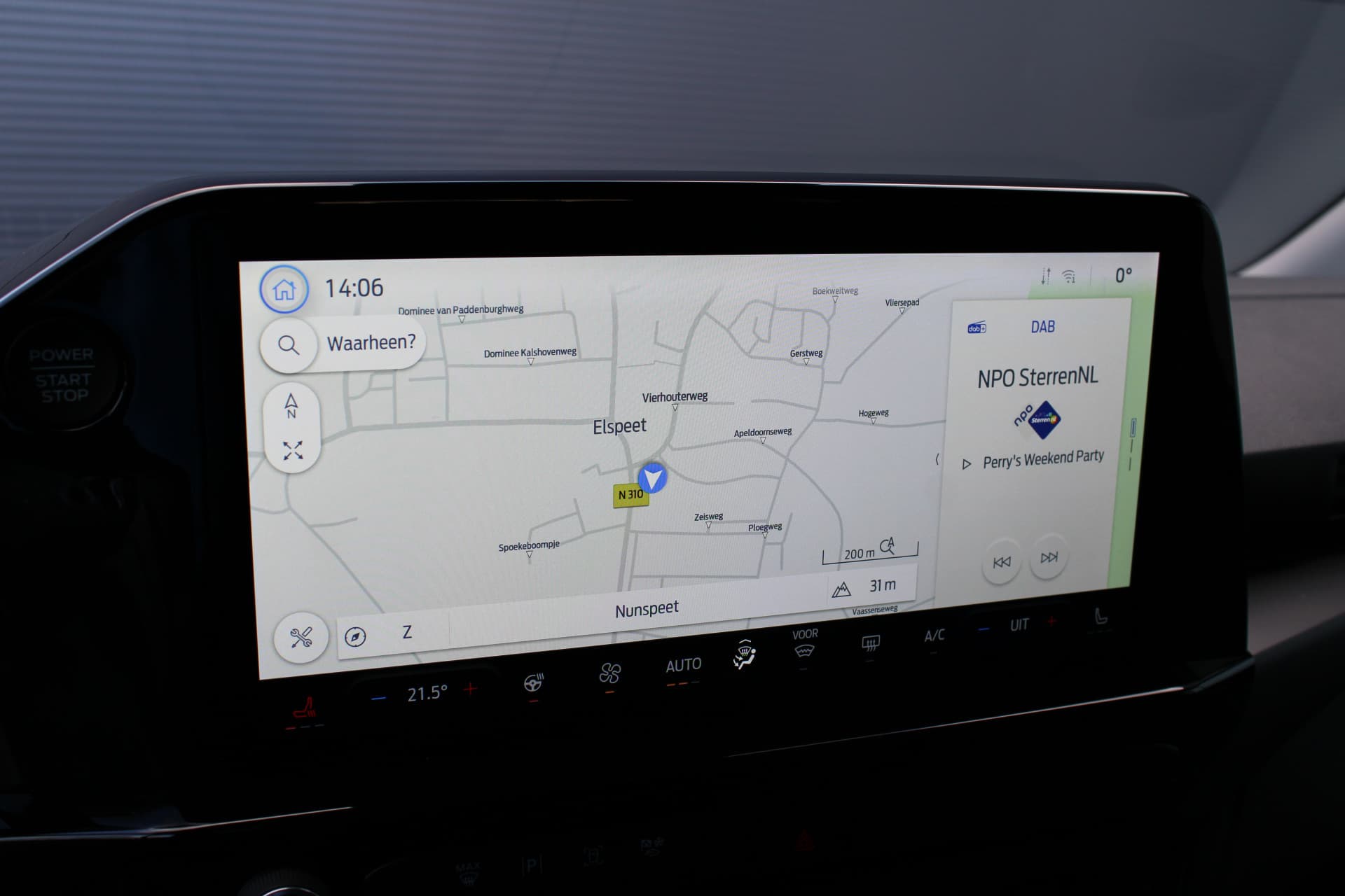 Ford Tourneo Custom PHEV L1H1 Sport thumbnail 14