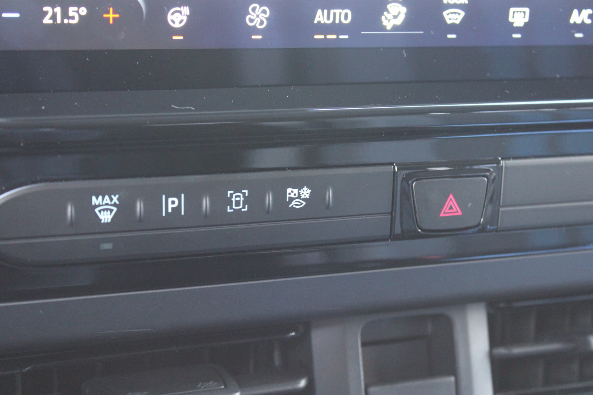 Ford Tourneo Custom PHEV L1H1 Sport thumbnail 43