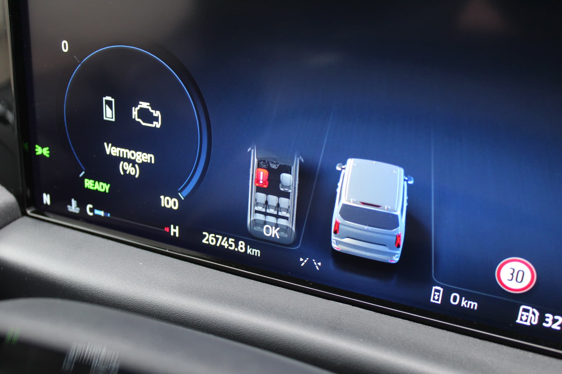 Ford Tourneo Custom PHEV L1H1 Sport thumbnail 11