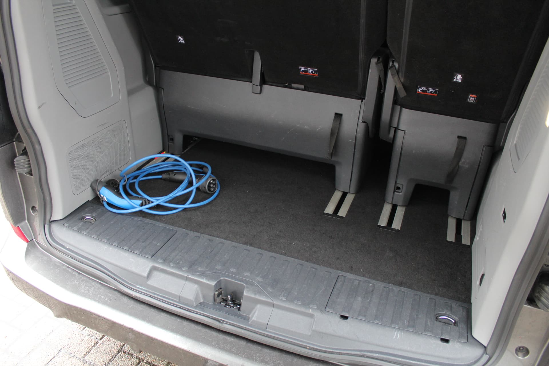 Ford Tourneo Custom PHEV L1H1 Sport thumbnail 41