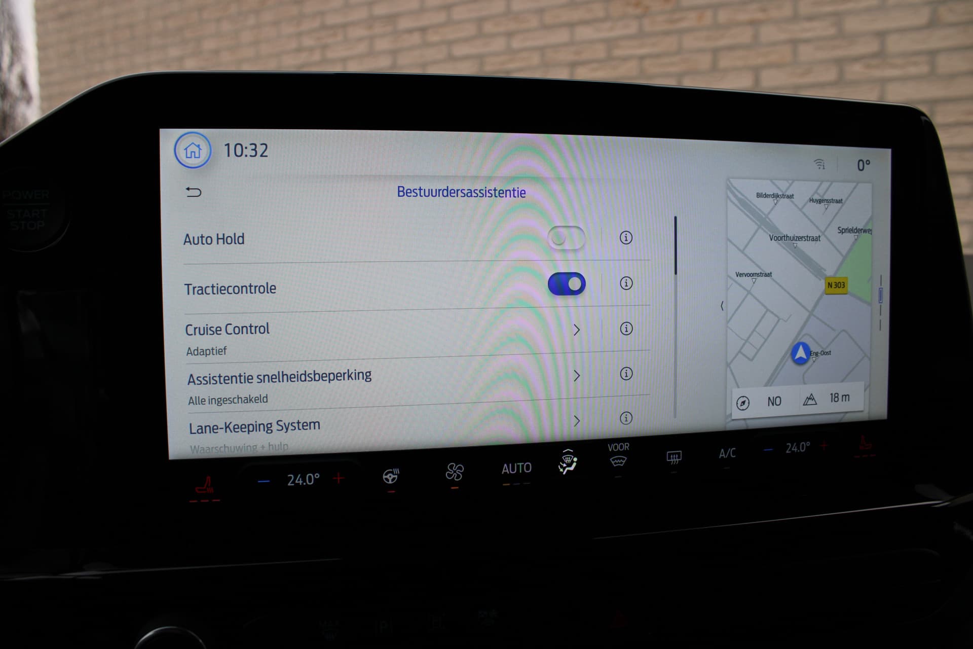 Ford Tourneo Custom PHEV L1H1 Active X thumbnail 24