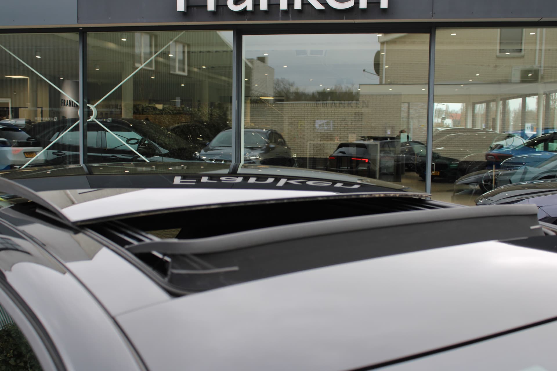 Opel Astra 1.6 Hybrid Ultimate thumbnail 19