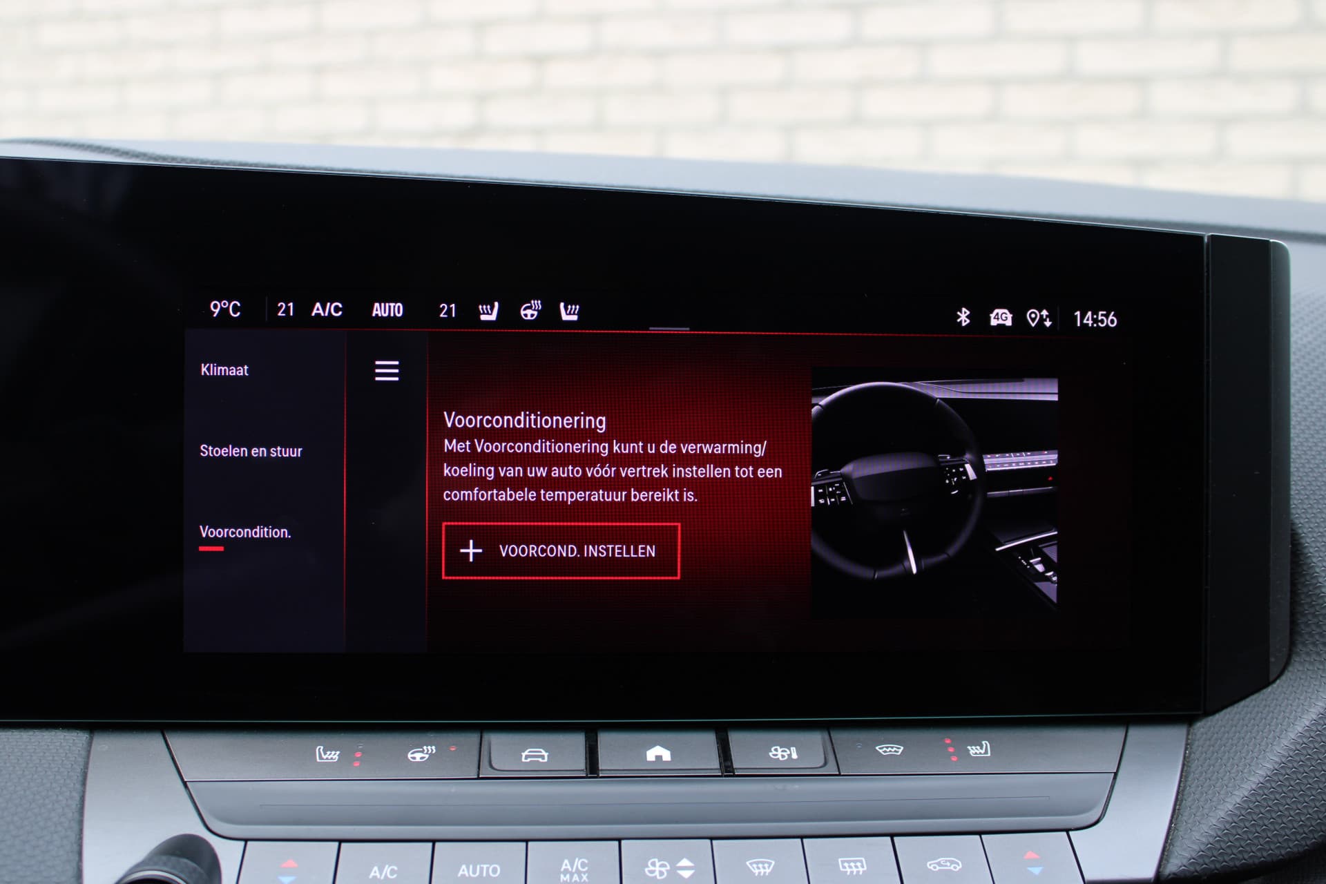 Opel Astra 1.6 Hybrid Ultimate thumbnail 28