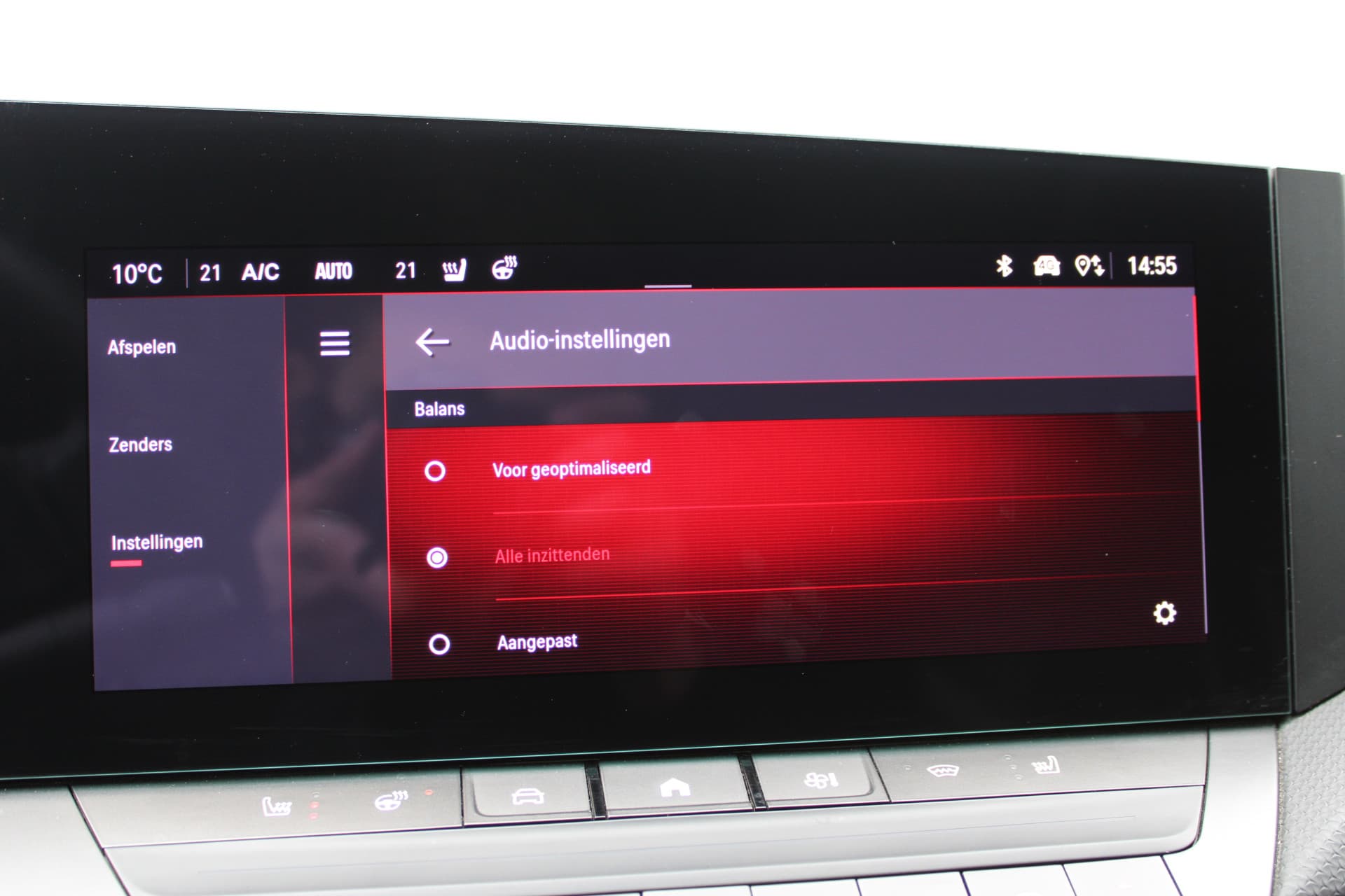 Opel Astra 1.6 Hybrid Ultimate thumbnail 33