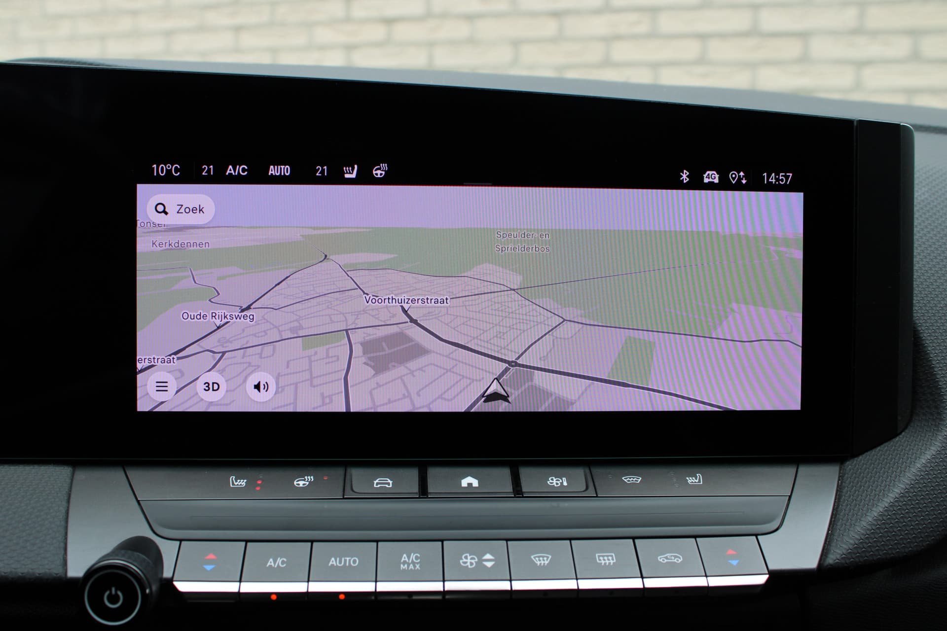 Opel Astra 1.6 Hybrid Ultimate thumbnail 45