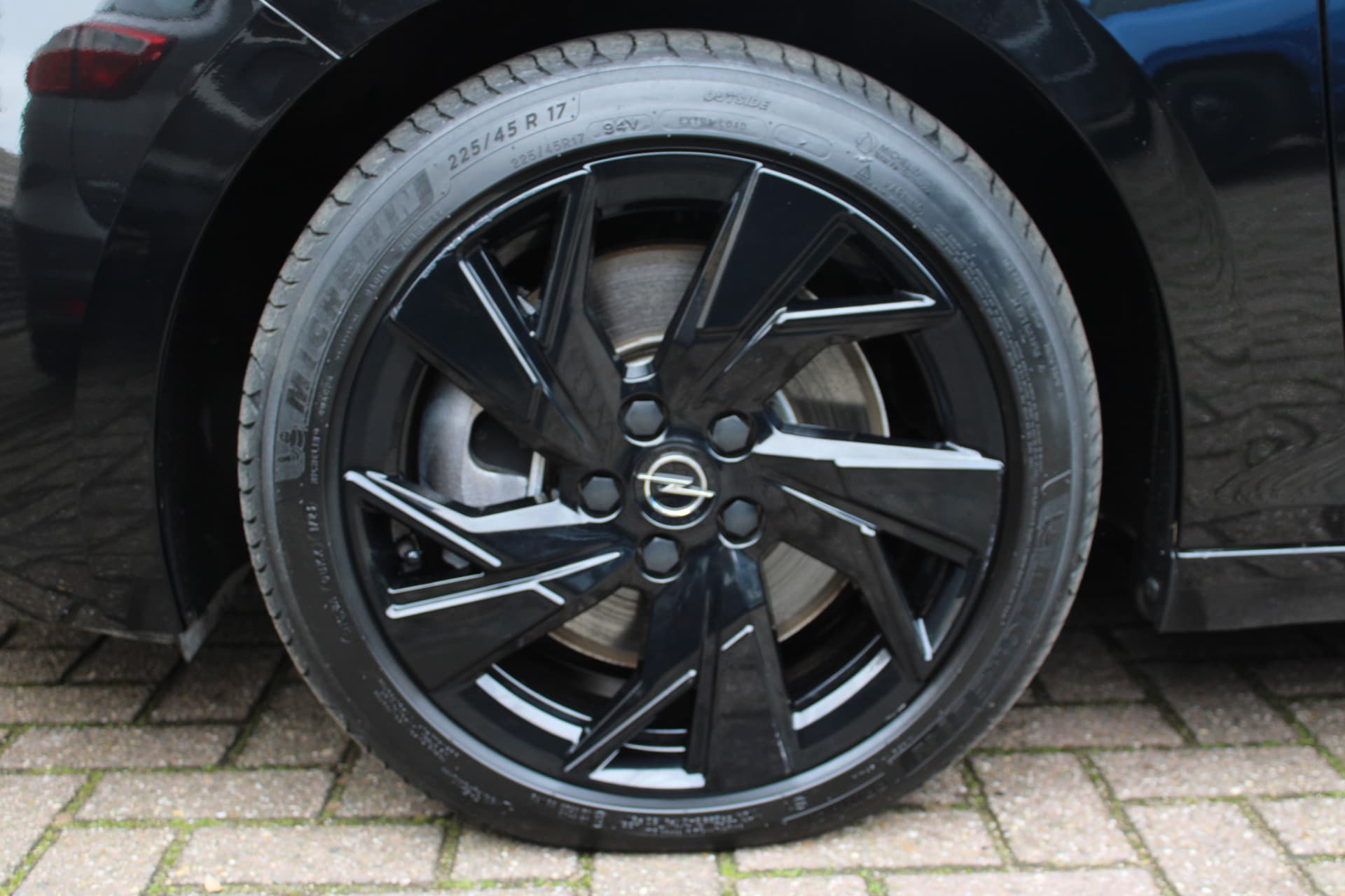 Opel Astra 1.6 Hybrid Ultimate thumbnail 7