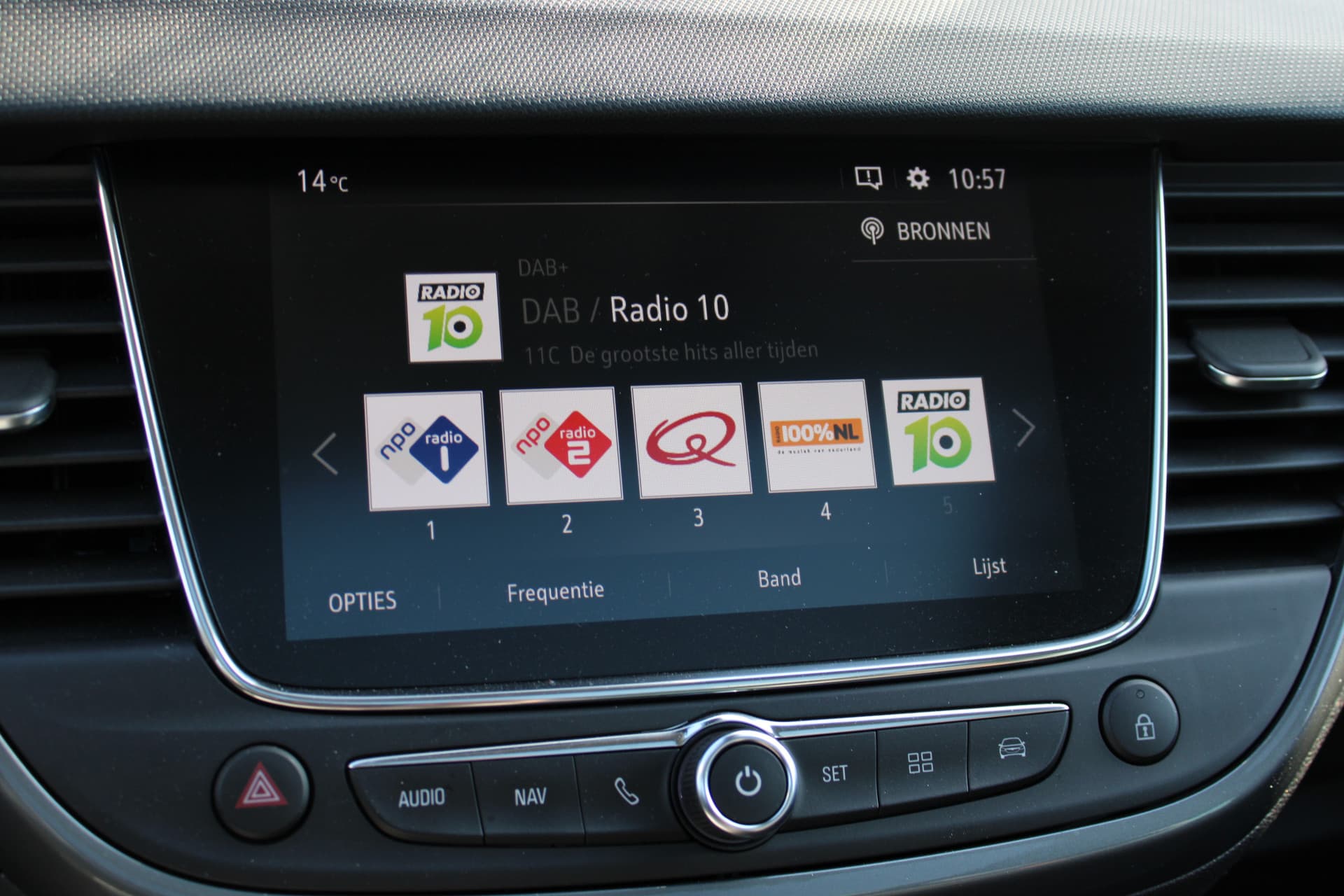 Opel Crossland 1.2 Turbo Ultimate thumbnail 22