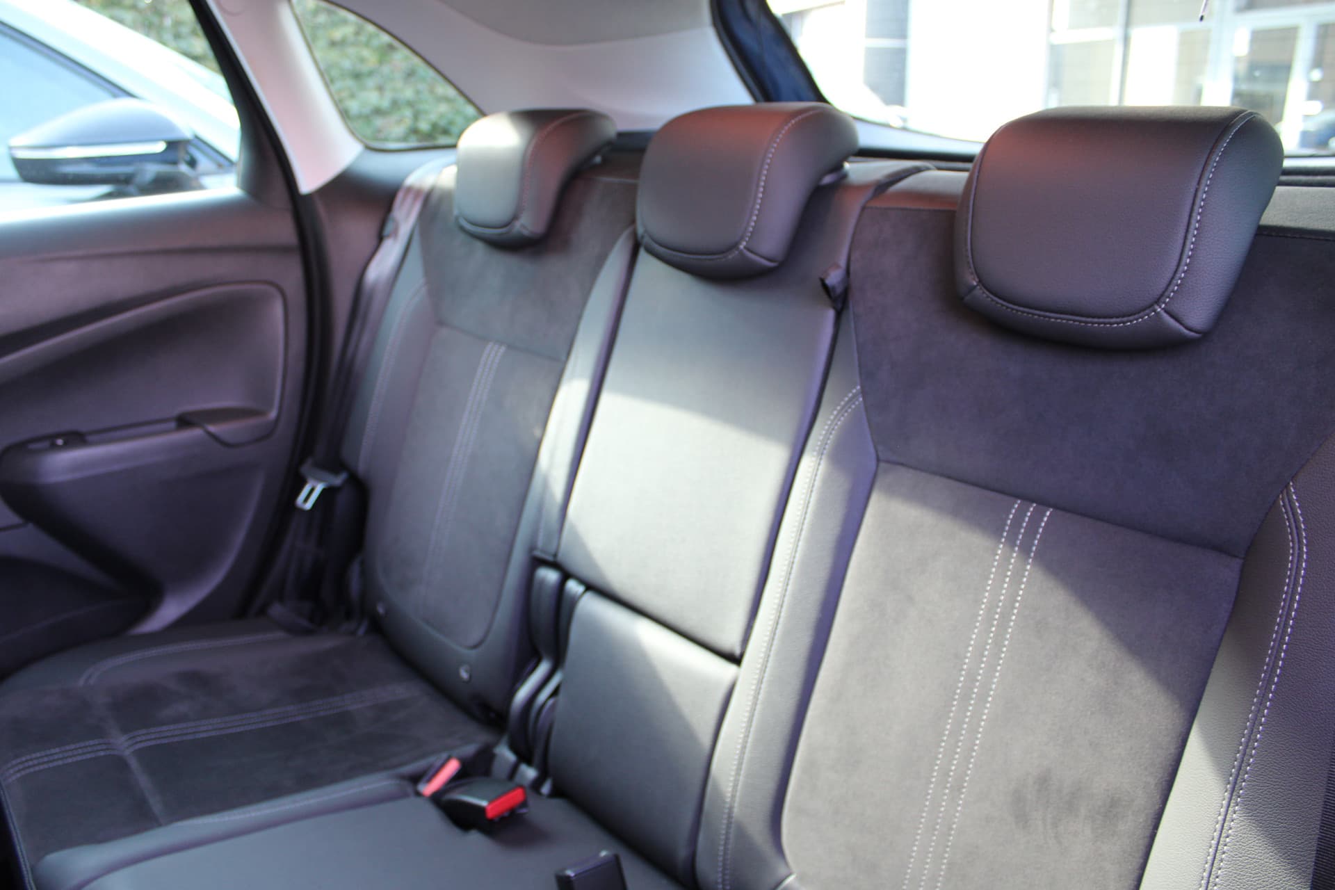 Opel Crossland 1.2 Turbo Ultimate thumbnail 38