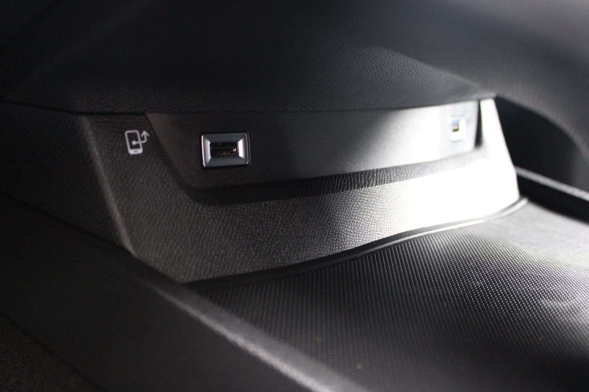 Peugeot 508 SW 1.6 HYbrid Allure Pack Business thumbnail 43