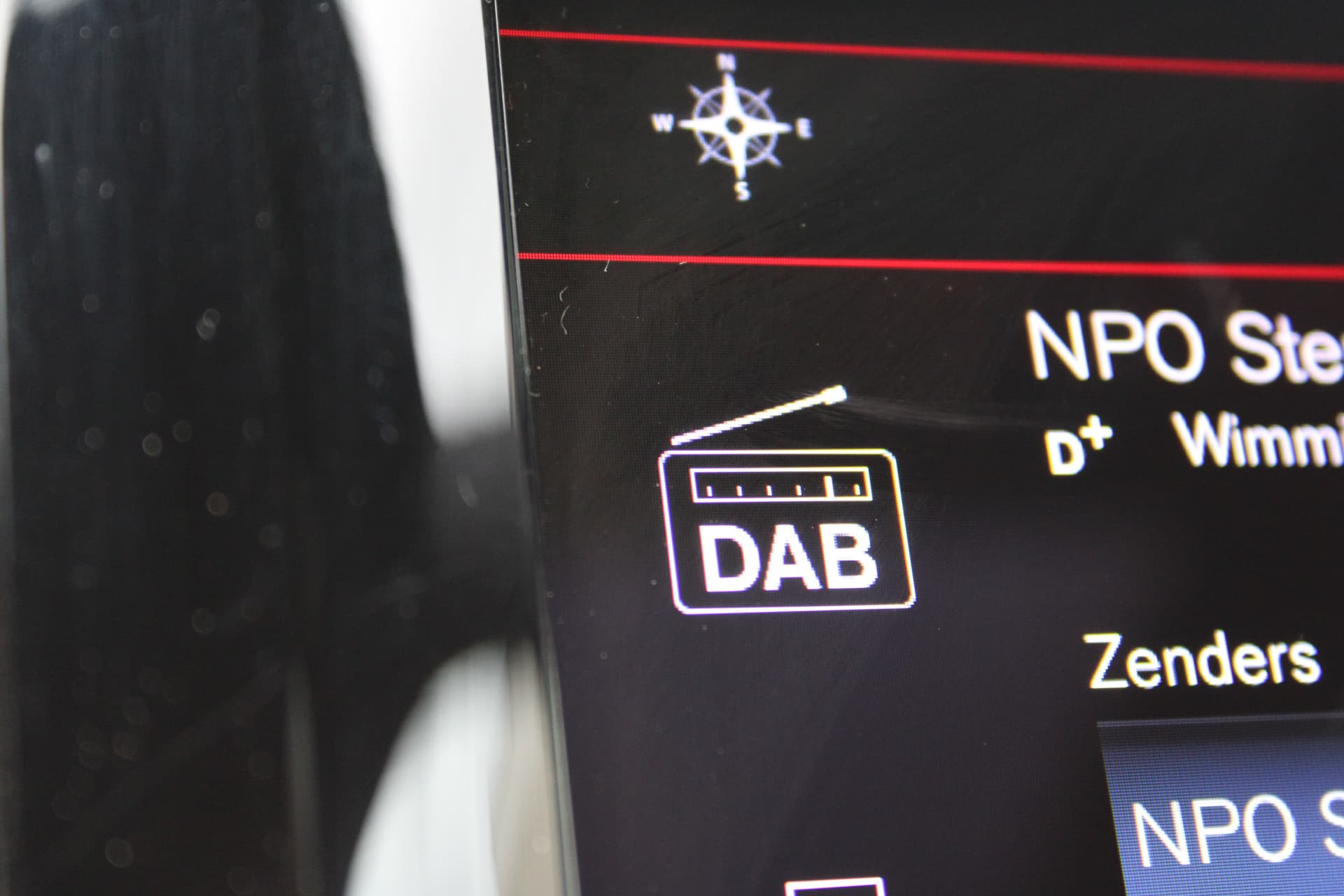 Volvo XC60 2.0 Recharge T6 AWD R-Design thumbnail 20