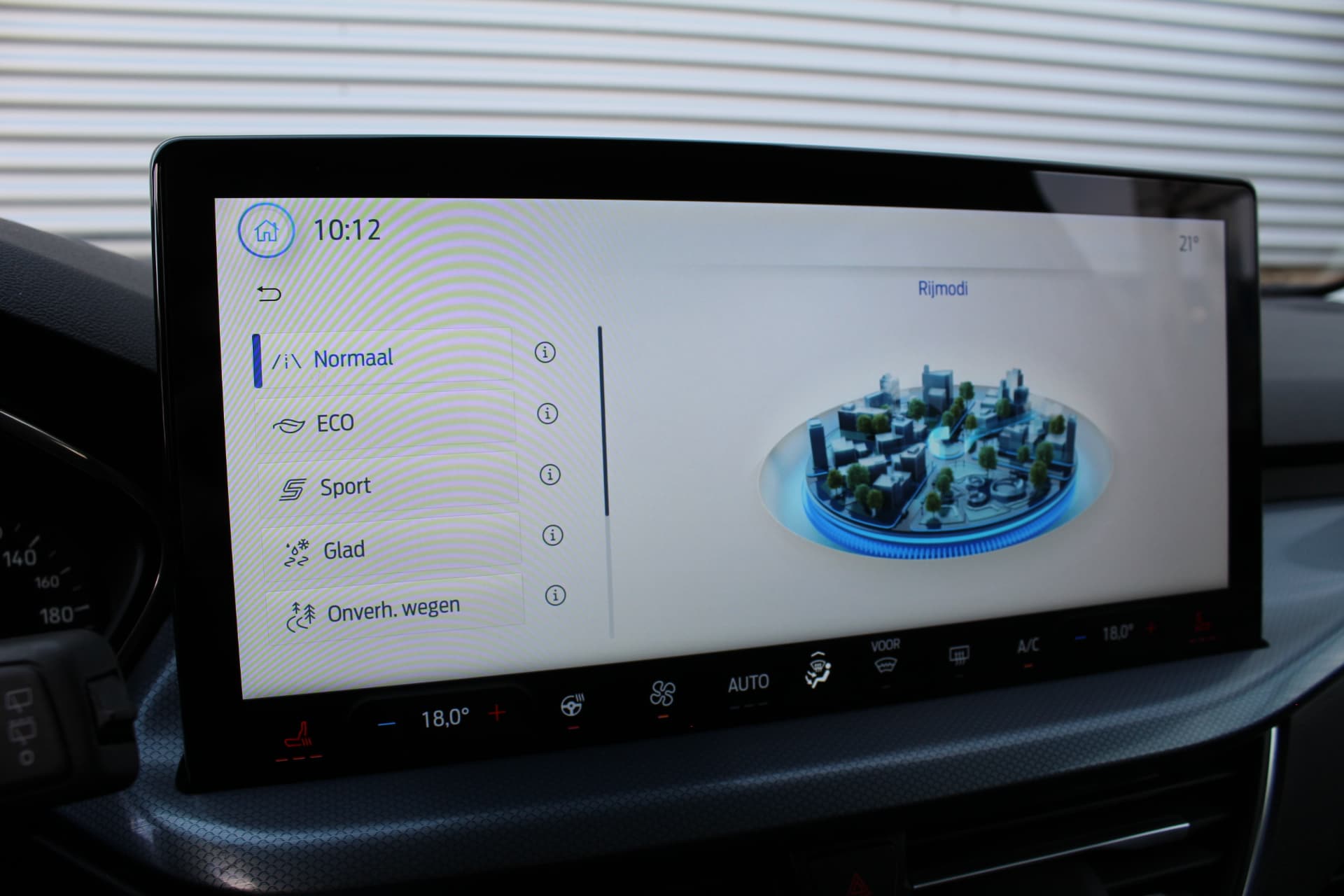 Ford FOCUS Wagon 1.0 EcoBoost 125PK Titanium Active thumbnail 29