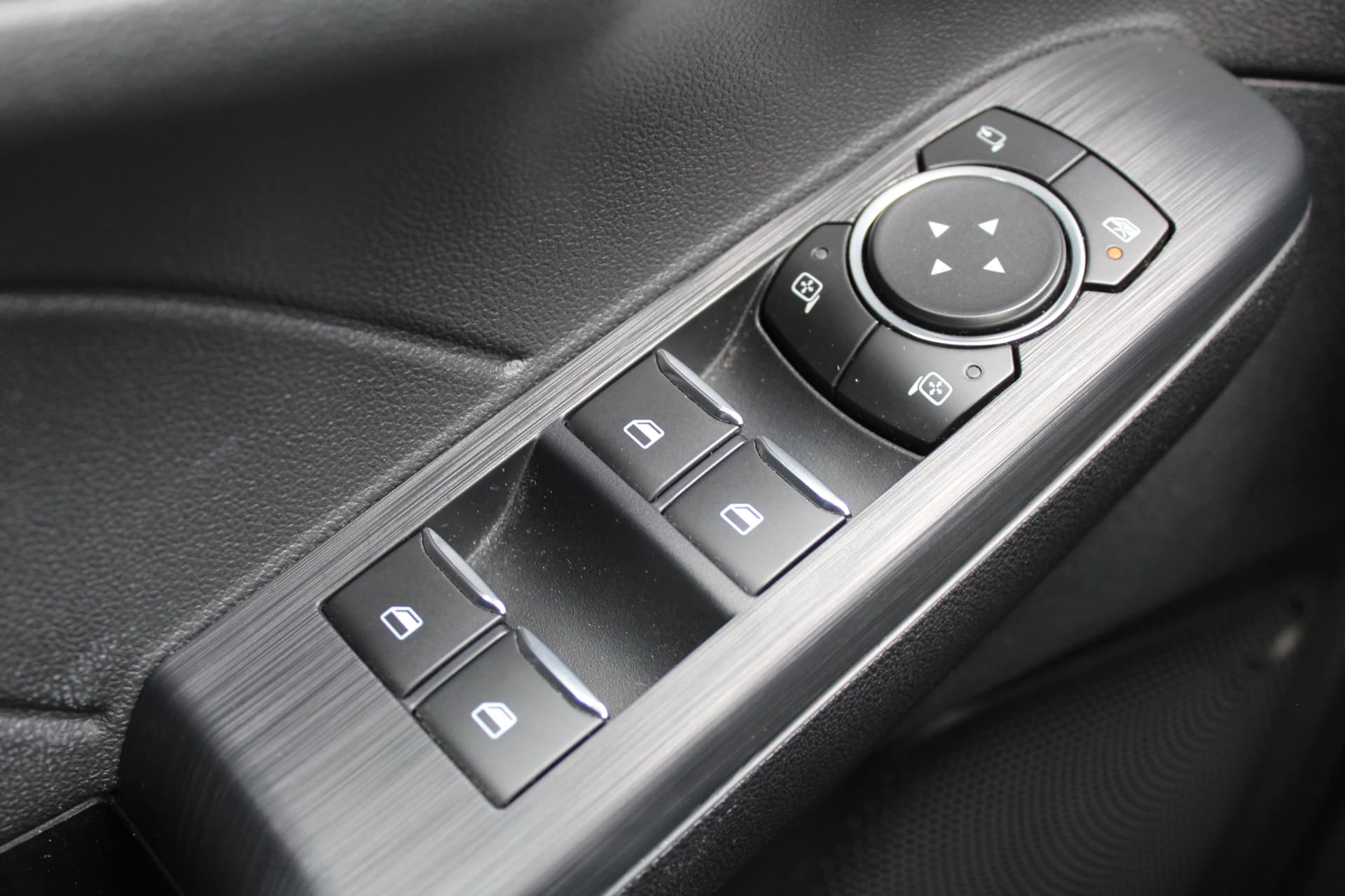 Ford Kuga 1.5 EcoBoost 150PK ST-Line thumbnail 15