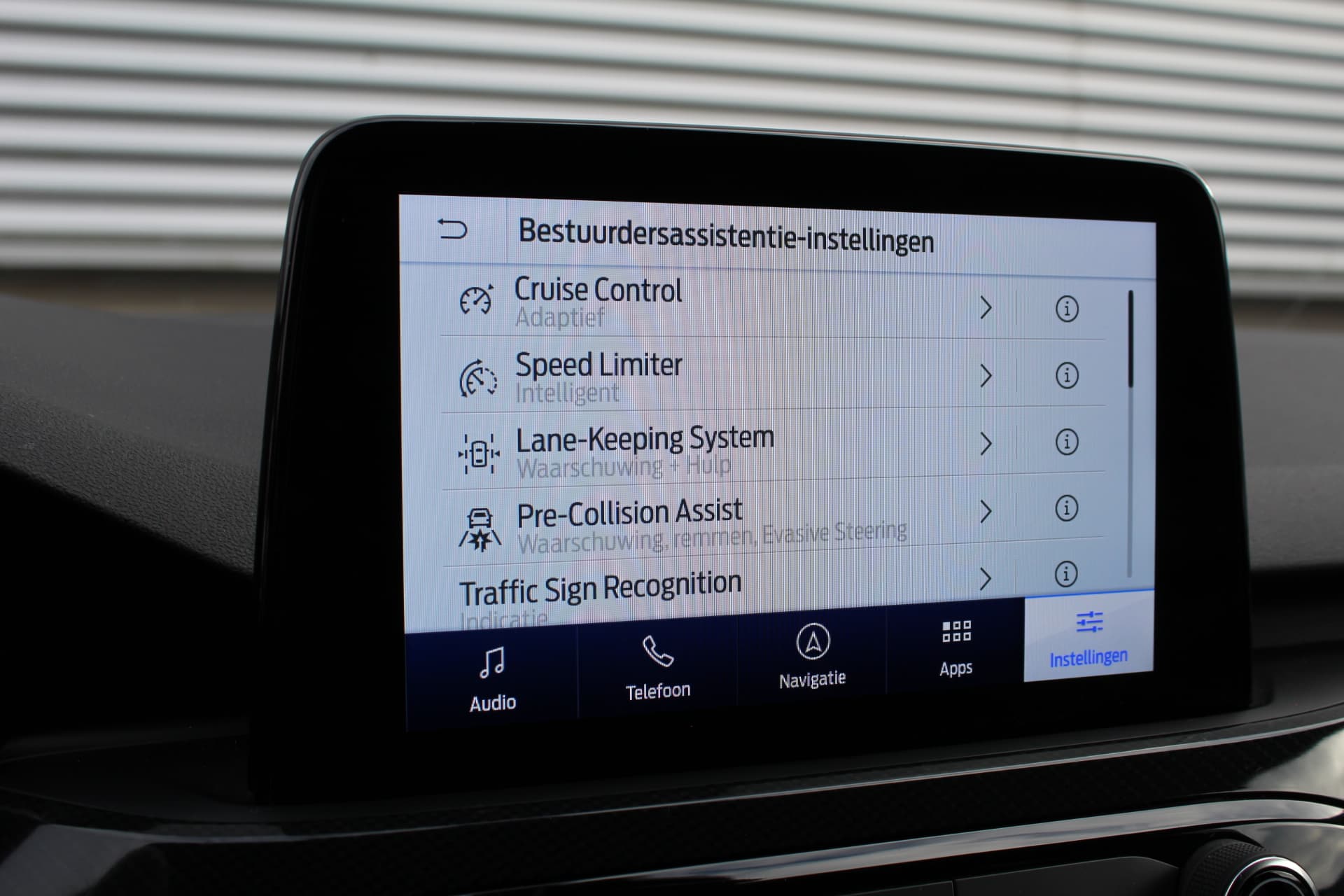 Ford Kuga 1.5 EcoBoost 150PK ST-Line thumbnail 40