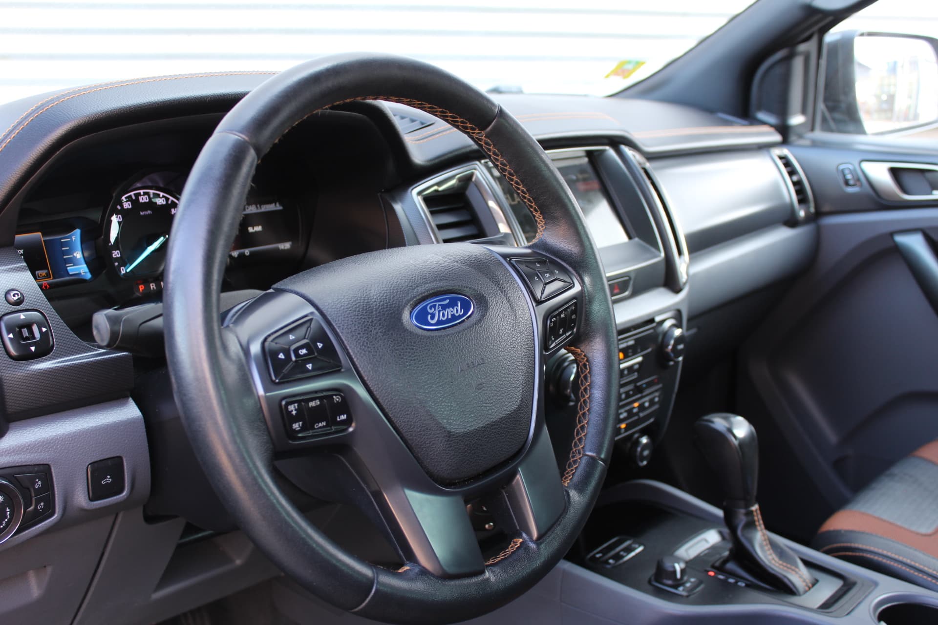 Ford Ranger 3.2 TDCi Wildtrak Supercab thumbnail 4