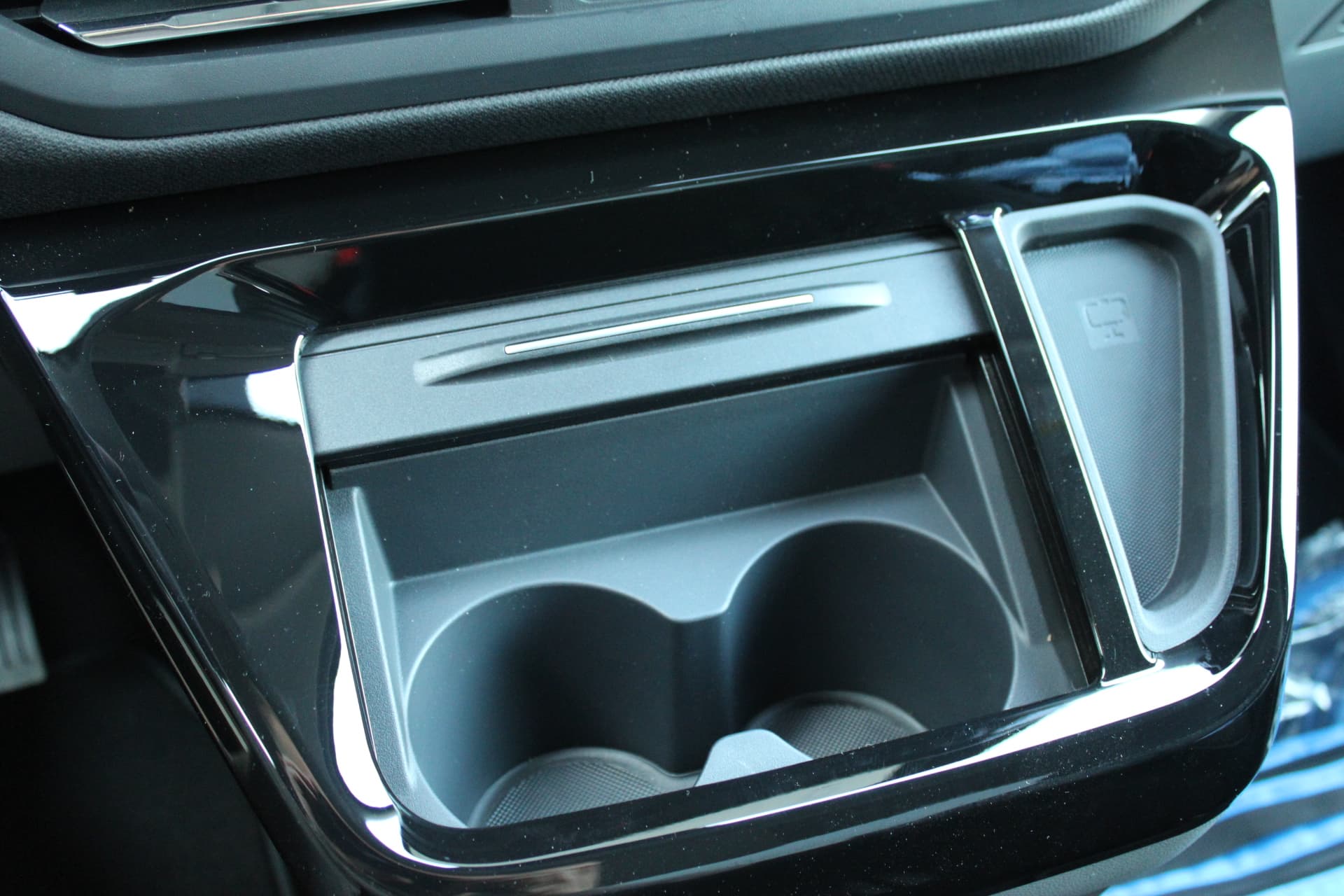 Ford Tourneo Custom PHEV L1H1 Titanium X thumbnail 33