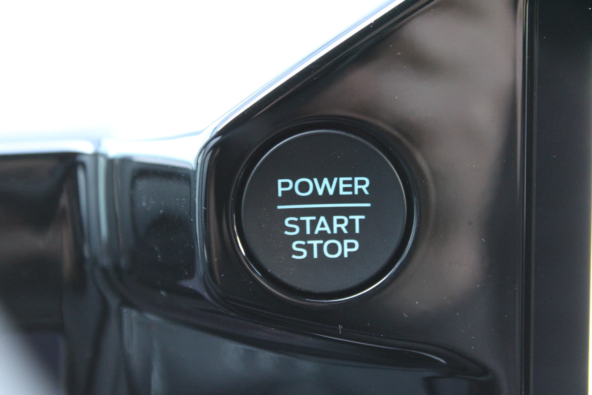 Ford Tourneo Custom PHEV L1H1 Titanium X thumbnail 5