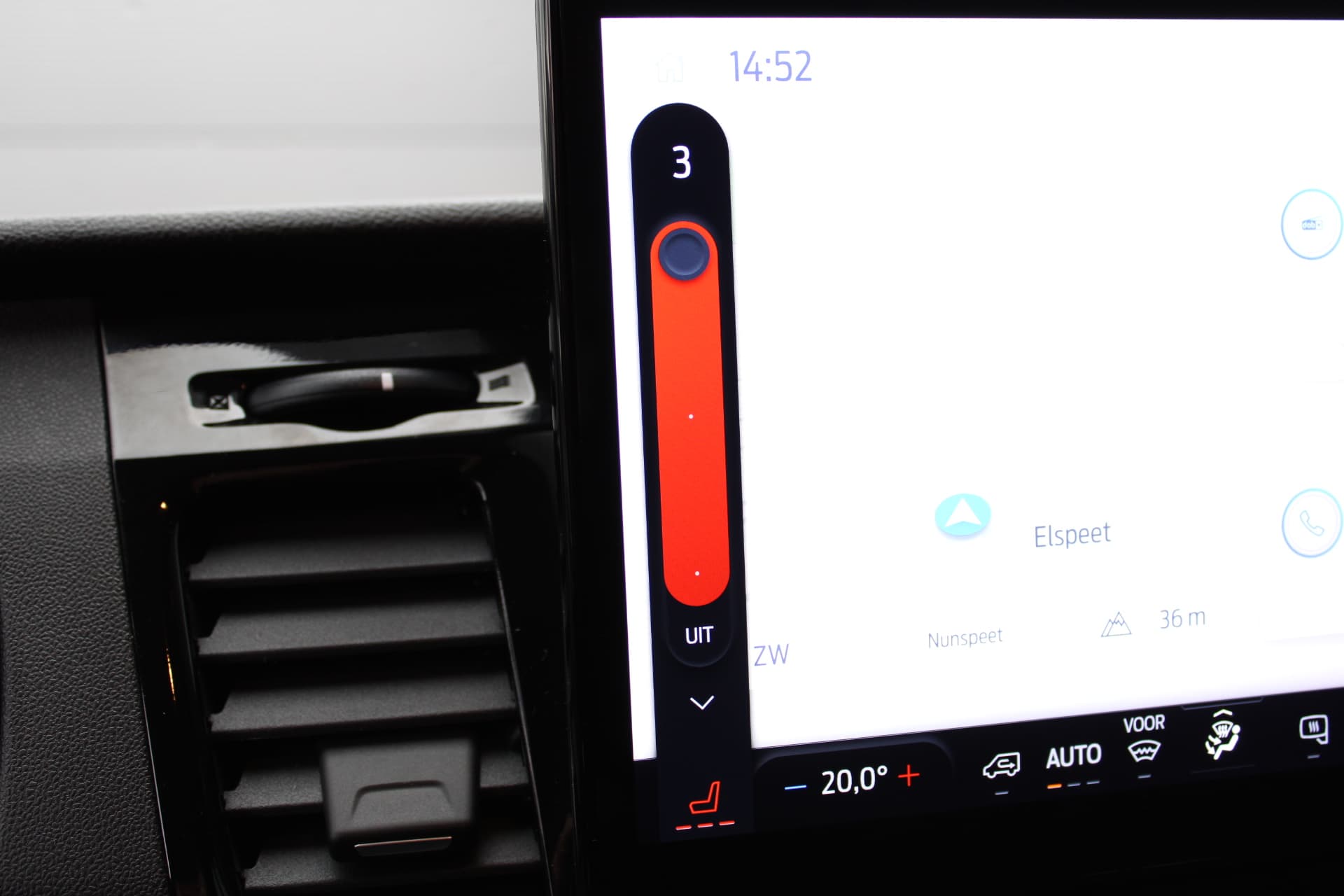 Ford Transit L2H2 170PK 330 Trend thumbnail 14