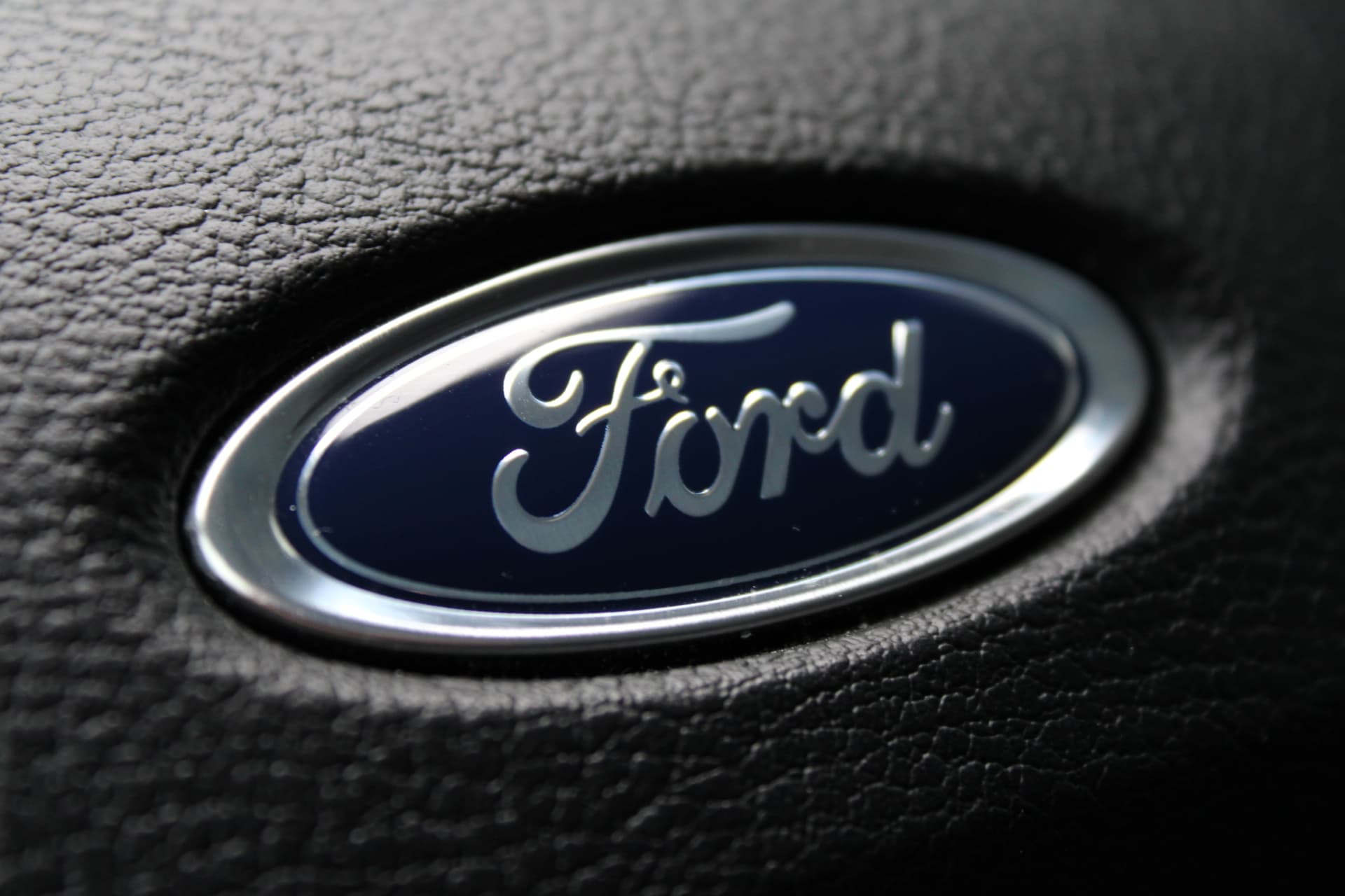 Ford Transit L2H2 170PK 330 Trend thumbnail 16